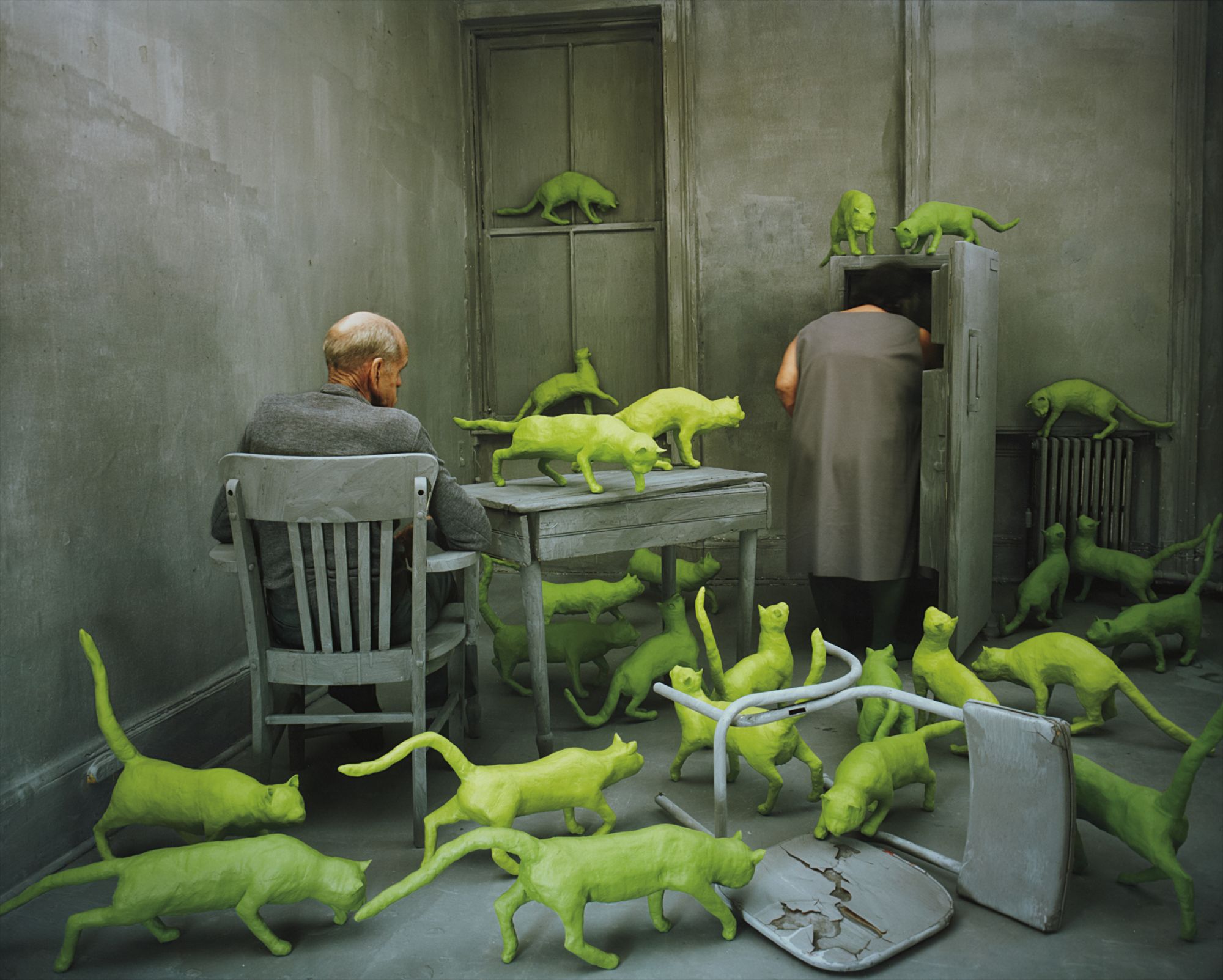 Sandy Skoglund — Radioactive Cats