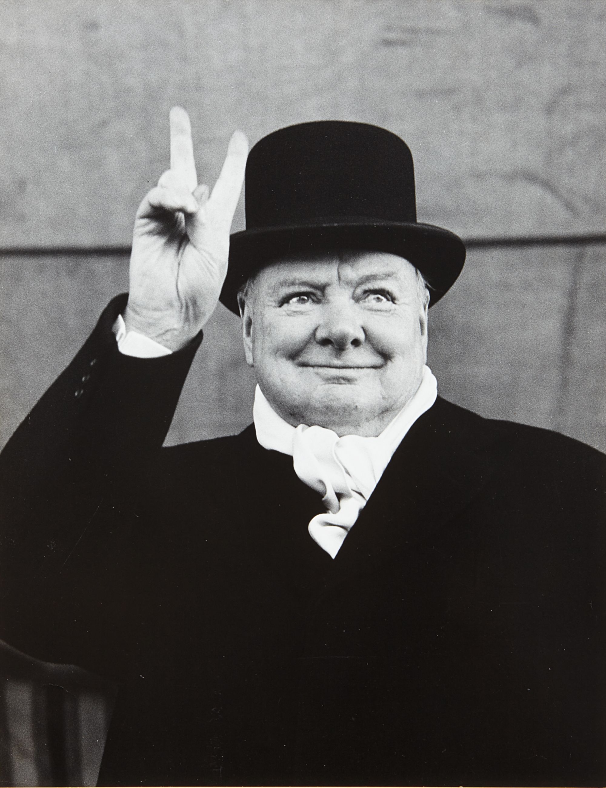 Alfred Eisenstaedt — Winston Churchill gives the victory sign at a Conservative Party rally during the British election campaign, Liverpool