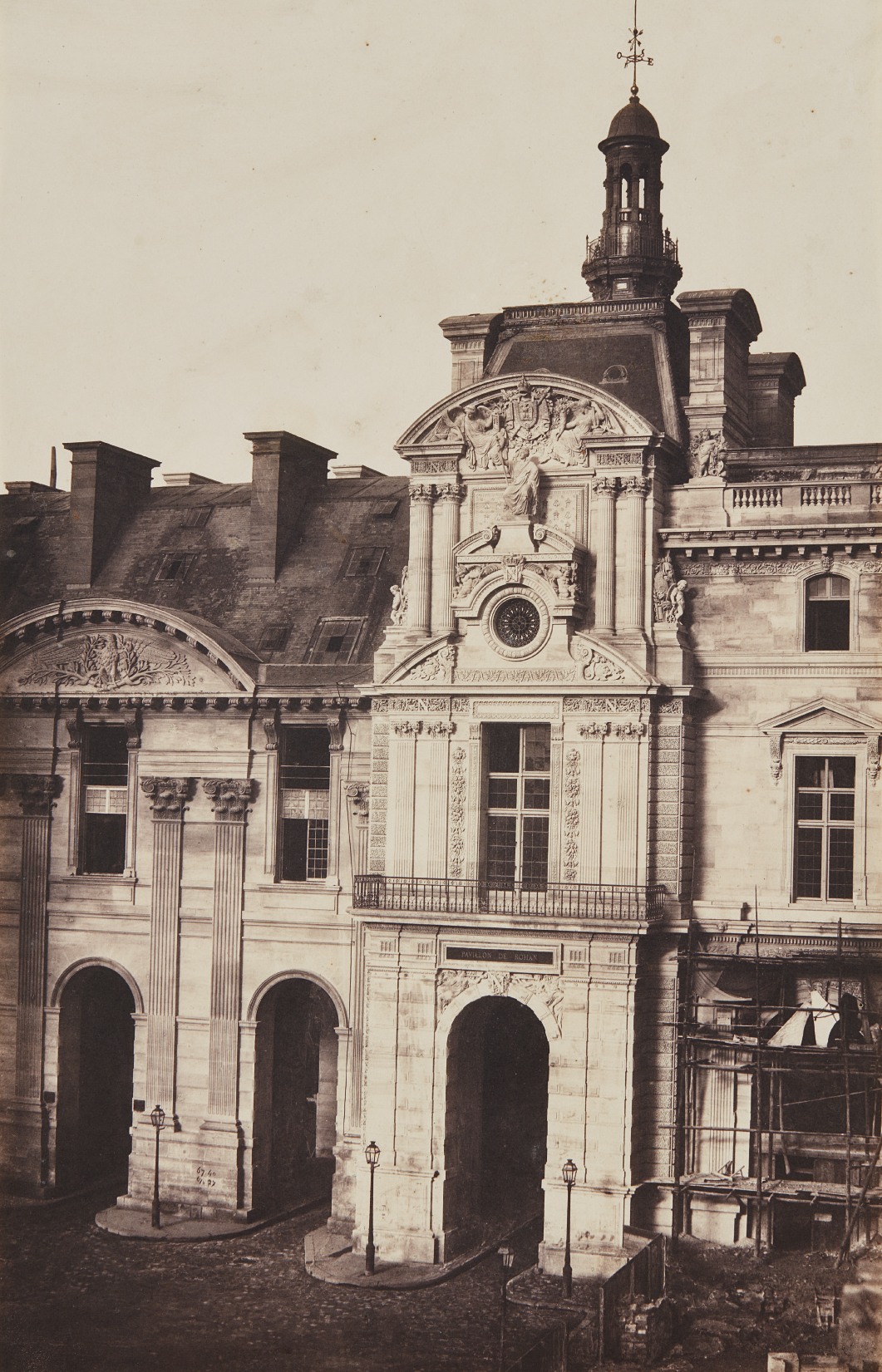 Édouard Baldus — Pavillon de Rohan, Nouveau Louvre, Paris