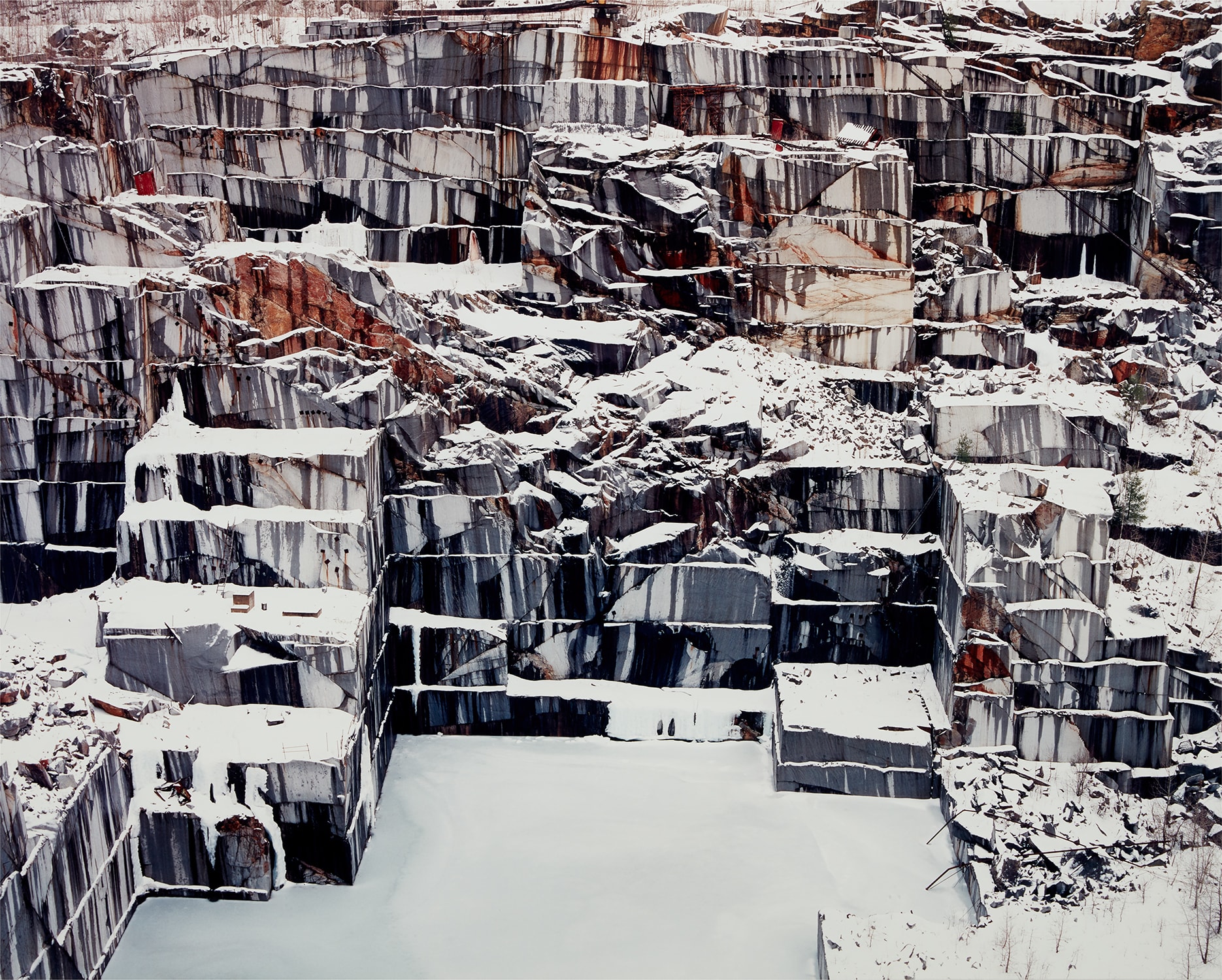 Edward Burtynsky — Rock of Ages # 14, Abandoned Granite Section, E.L. Smith Quarry, Barre, Vermont