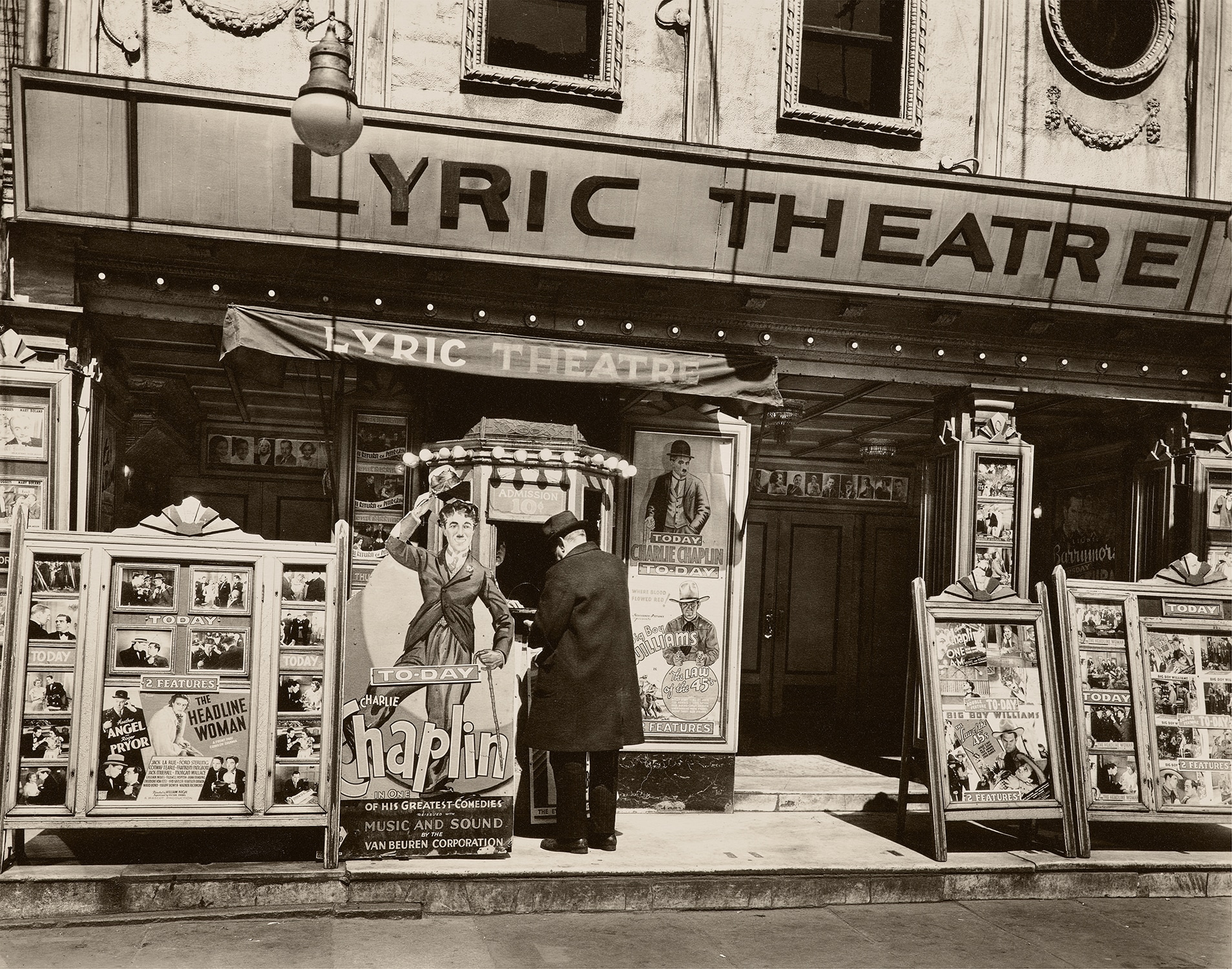 Lyric Theatre, 3rd Avenue between 12th and 13th Streets, Manhattan