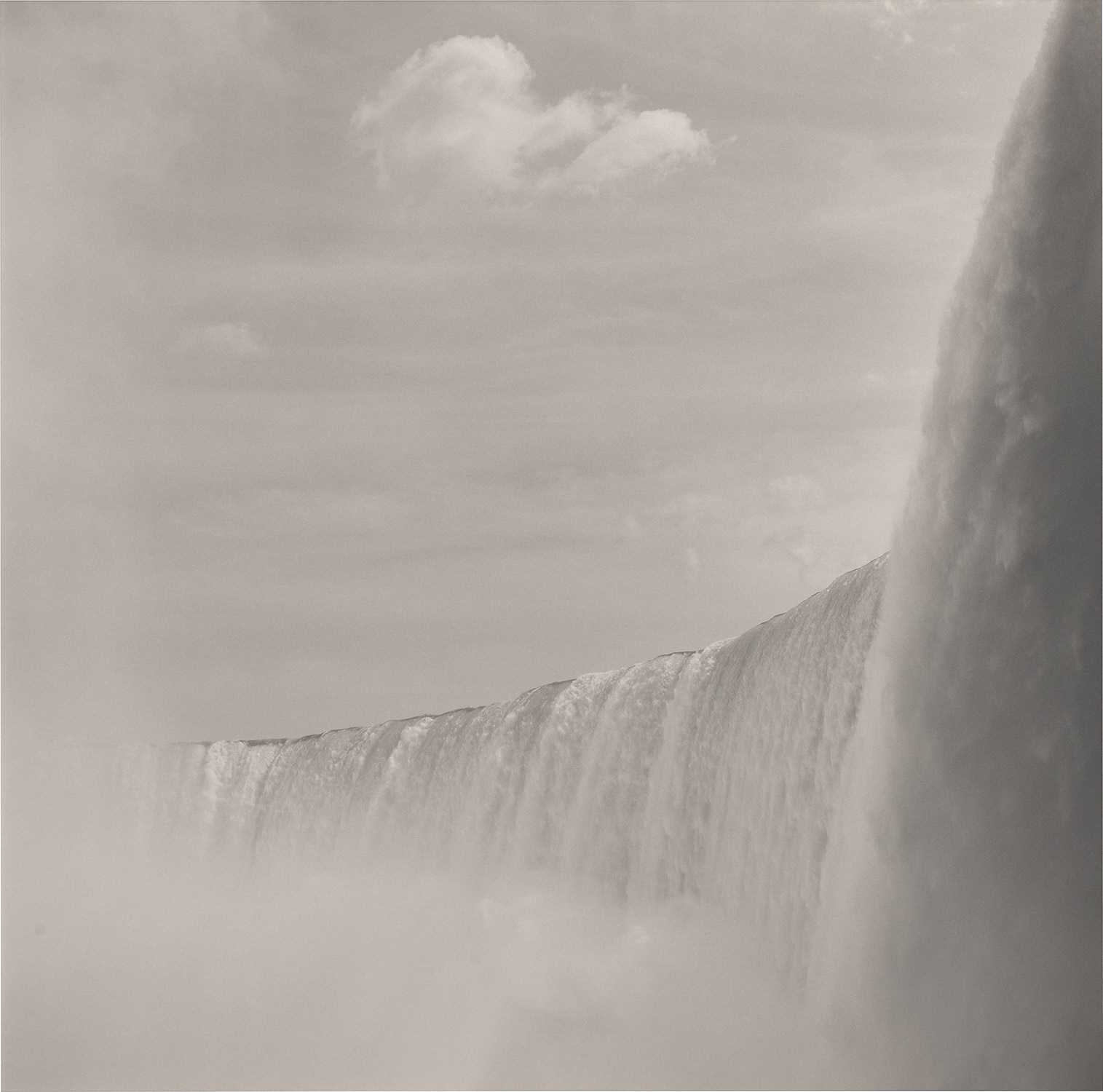 Lynn Davis — Horseshoe Falls, Ontario, Canada