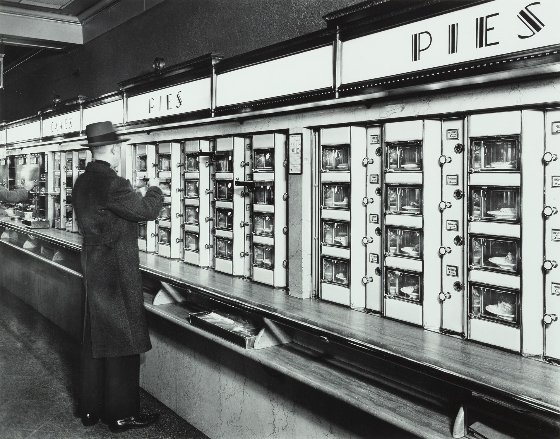 Berenice Abbott — Automat, 977 Eighth Avenue, Manhattan