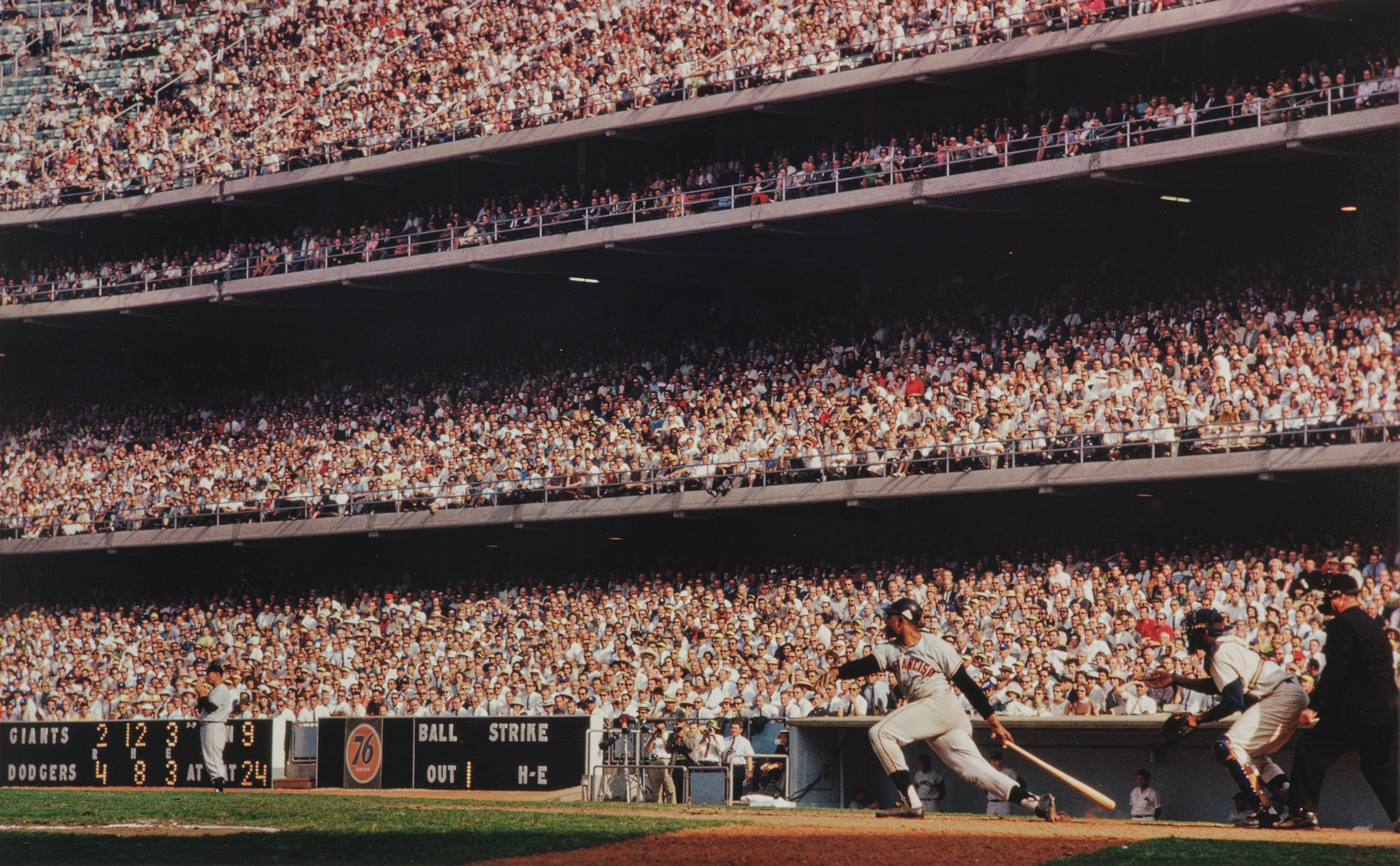 Willie Mays, Giants vs. Dodgers, Dodgers Stadium, L.A.
