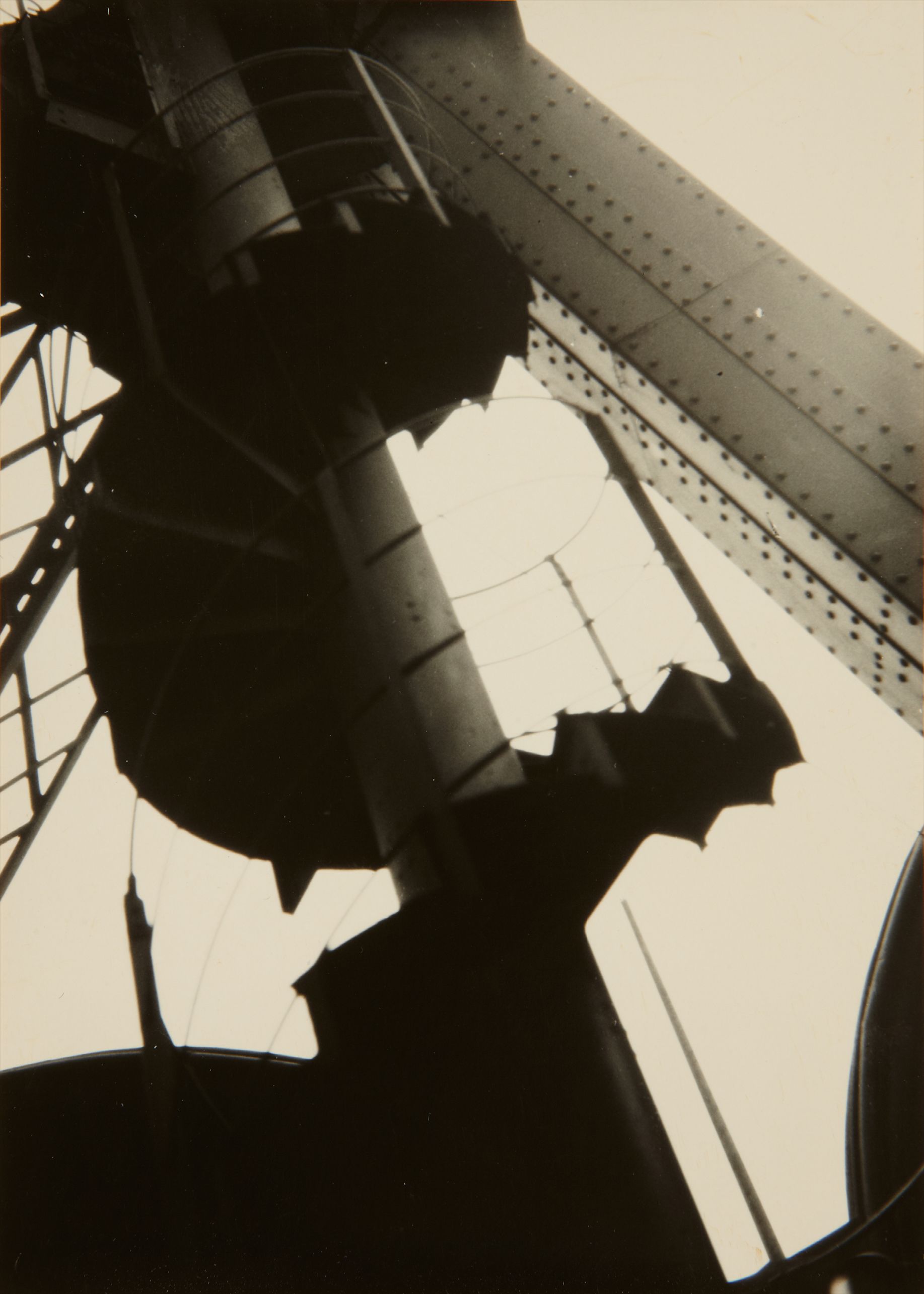 Else Thalemann — Eiffelturm, Paris, No. 31456 (Eiffel Tower, Paris)