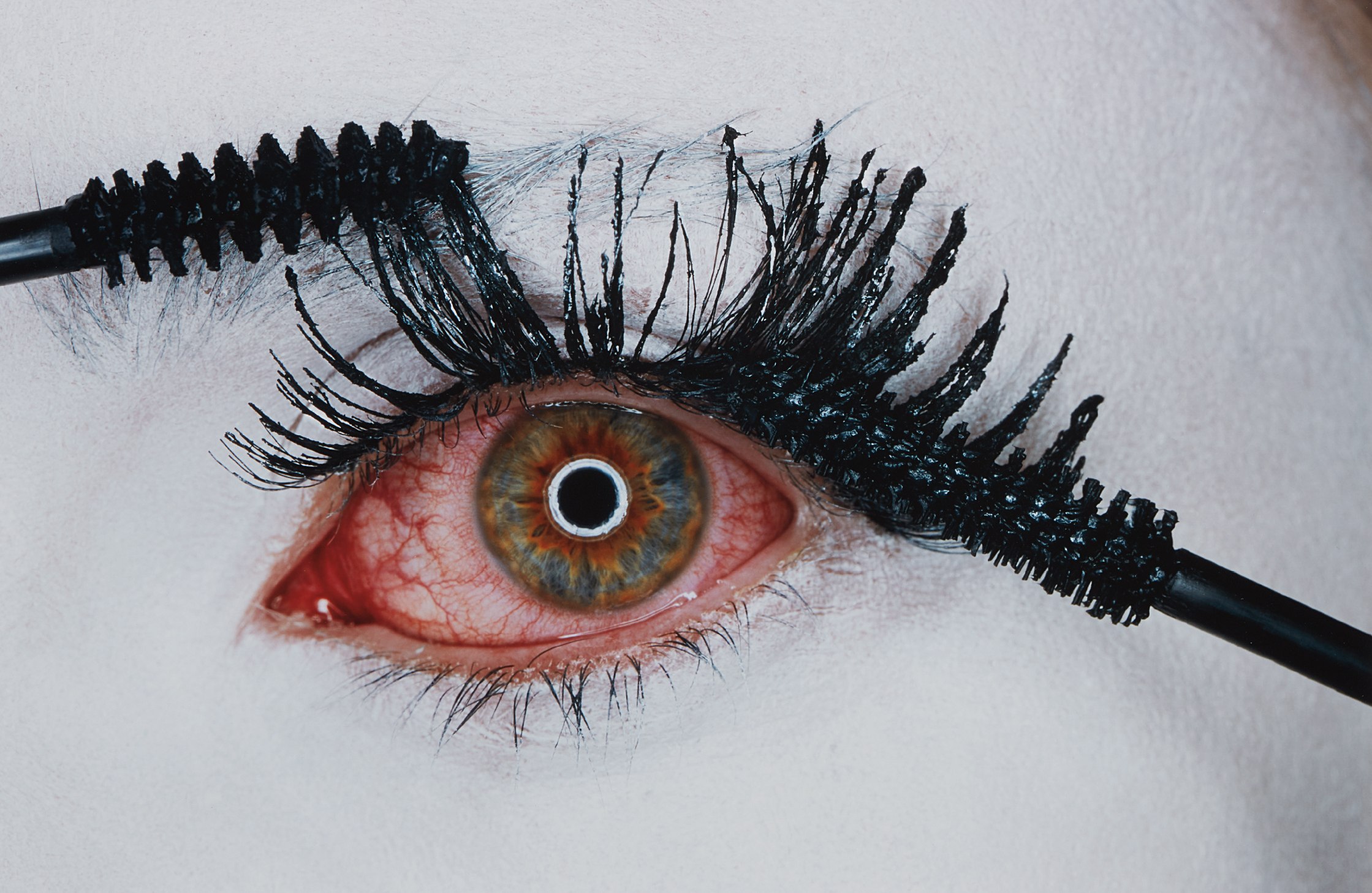 Irving Penn — Mascara Wars, New York