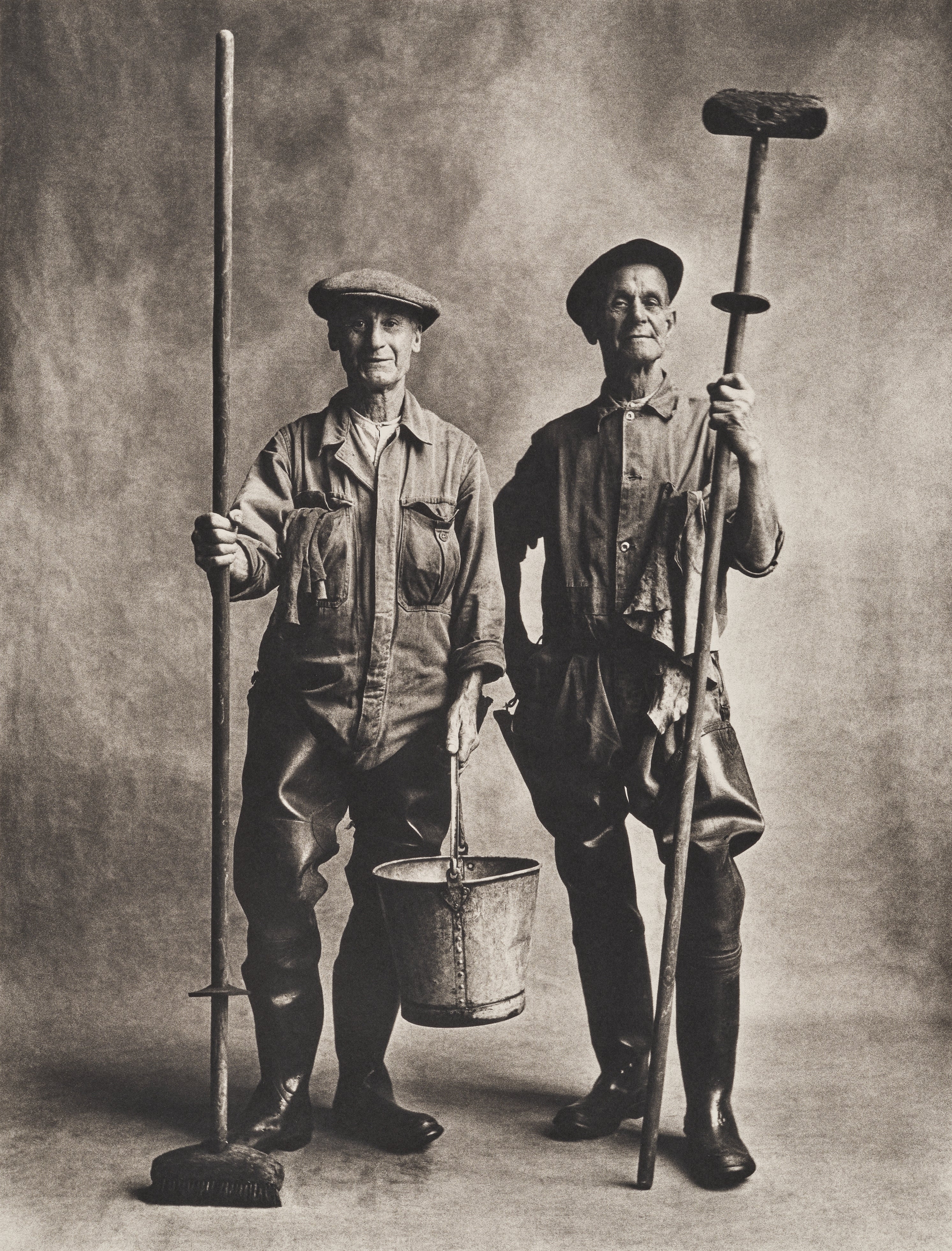 Irving Penn — Lorry Washers, London