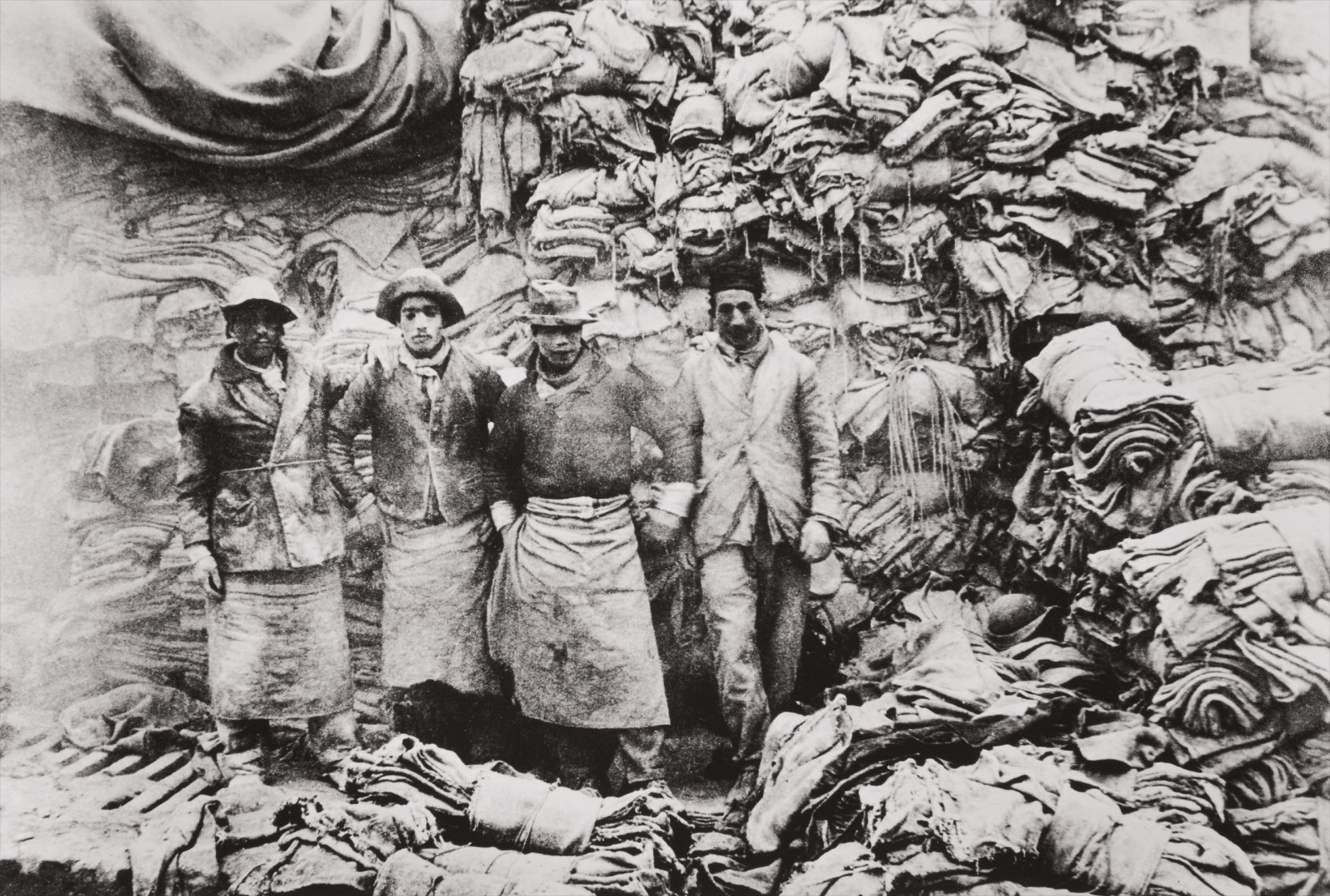 Henri Cartier-Bresson — Quai de Javel, Paris