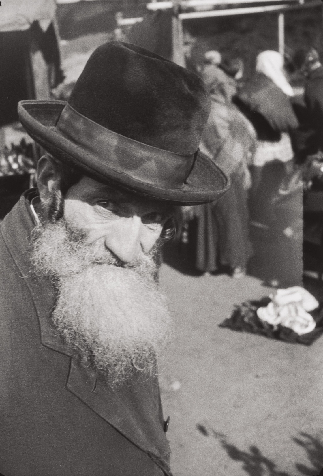 Henri Cartier-Bresson — Warsaw, Poland