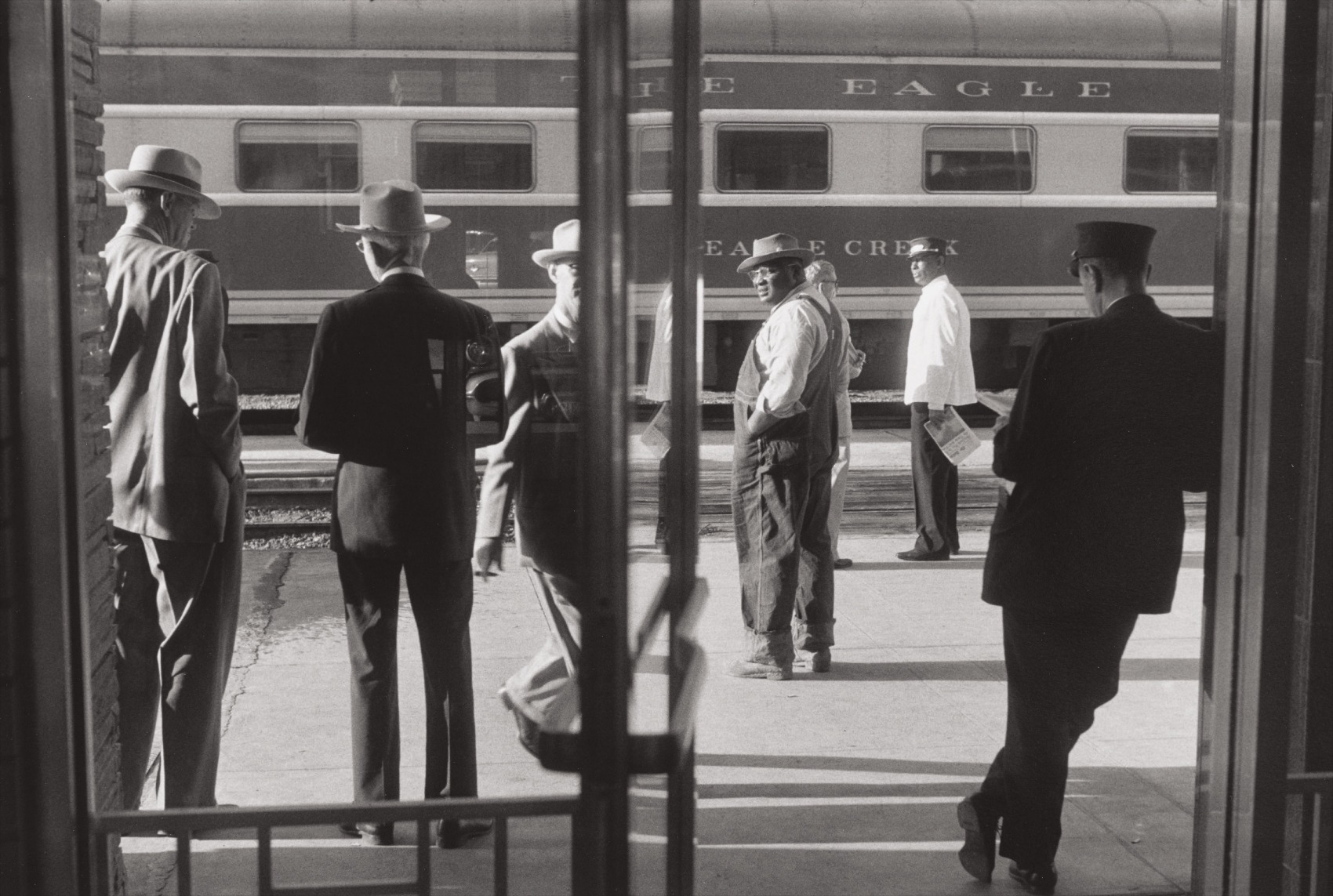 Henri Cartier-Bresson — Railway station, St. Louis, Missouri