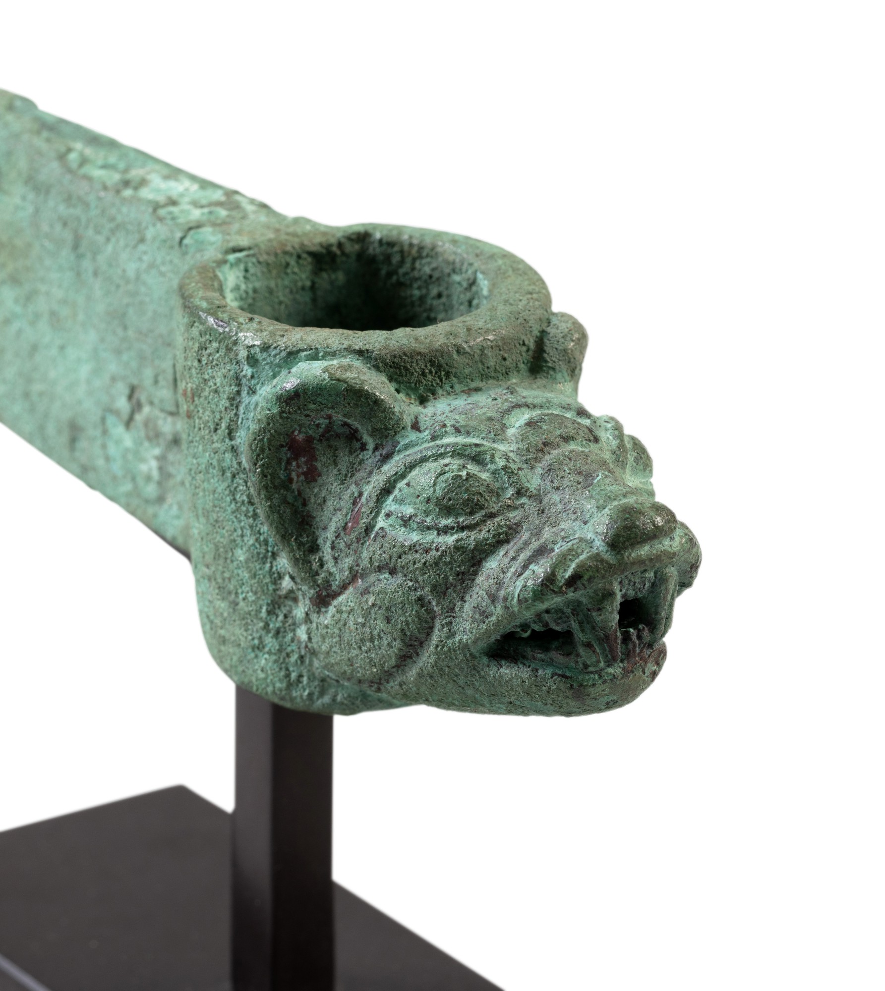 Lame de hache, Moche, Pérou, 200-600 AP. J.-C. — Moche copper axe head , Peru, AD 200-600