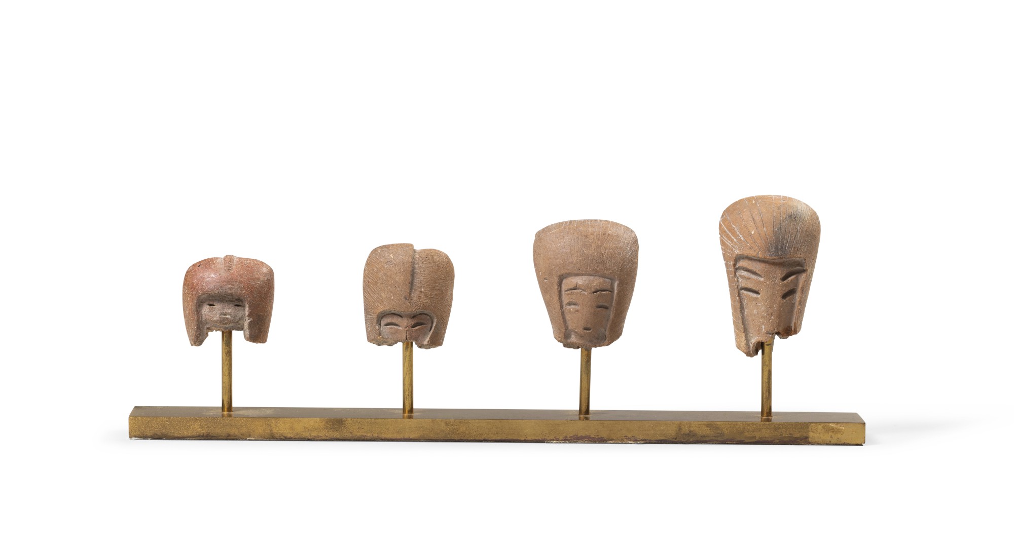Quatre têtes, Valdivia, Equateur, 3500-1500 AV. J.-C — Four Valdivia heads, Ecuador, 3500-1500 BC
