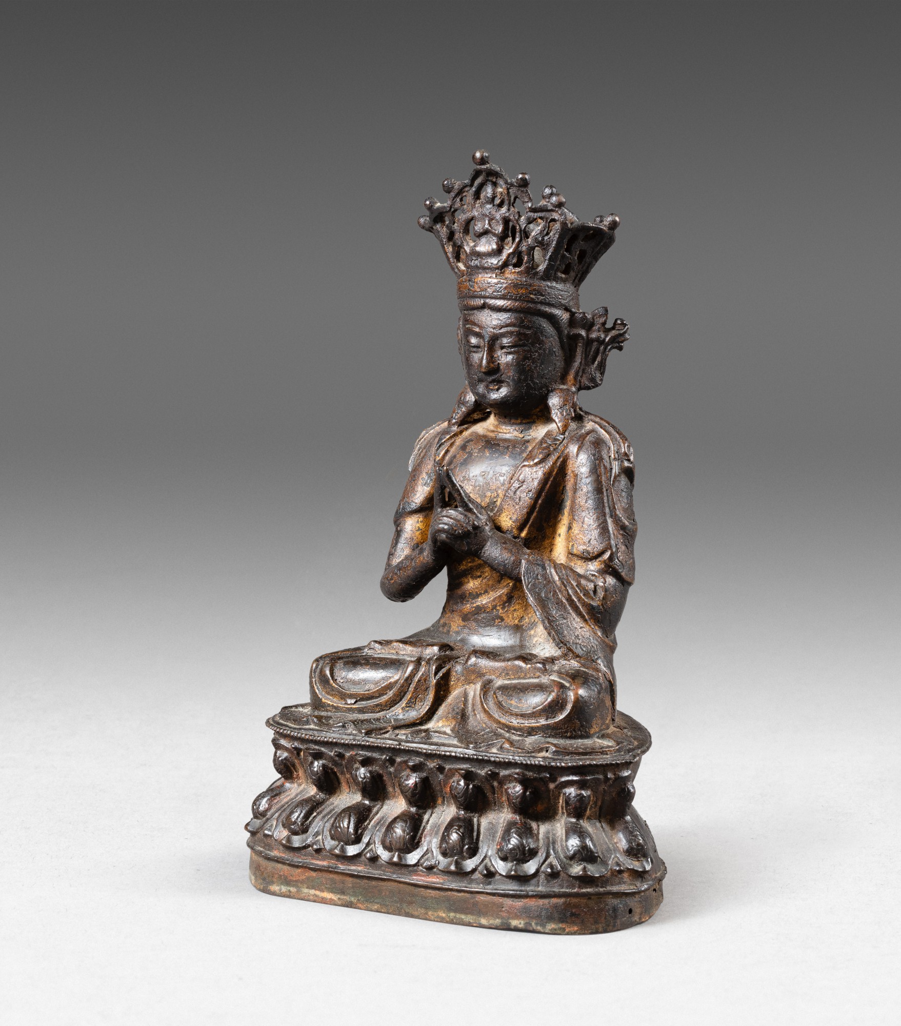 A bronze figure of a seated Buddha — 或為明十七至十八世紀 銅佛坐像