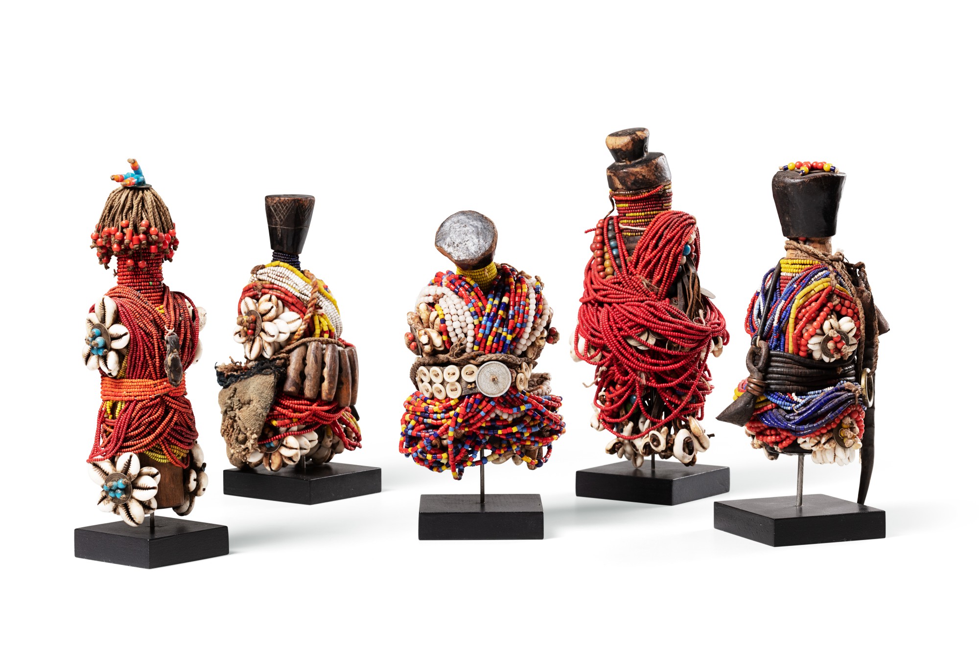 Cinq poupées, Fali, Cameroun — Five Fali dolls, Cameroun