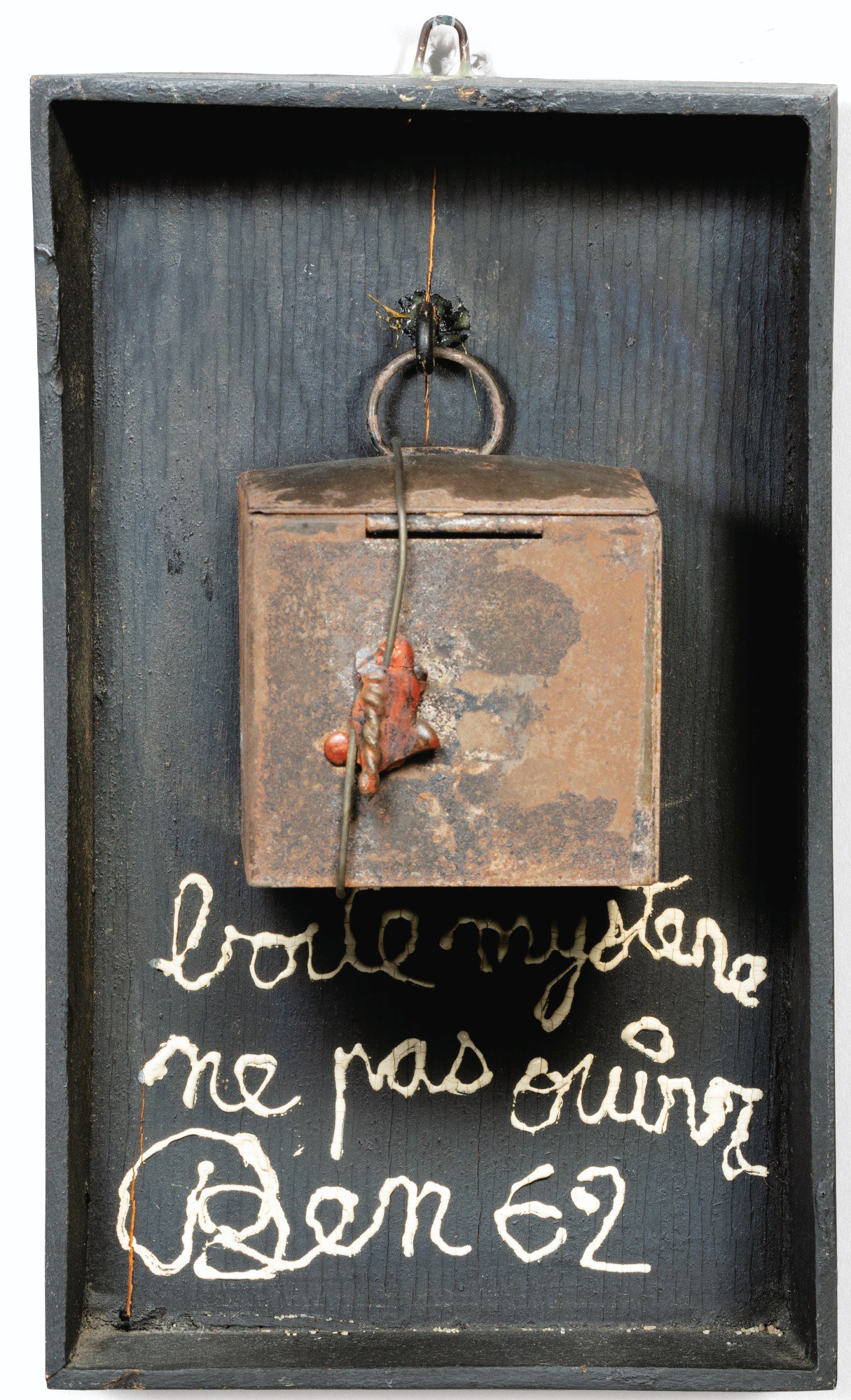 Boite mystère ne pas ouvrir     