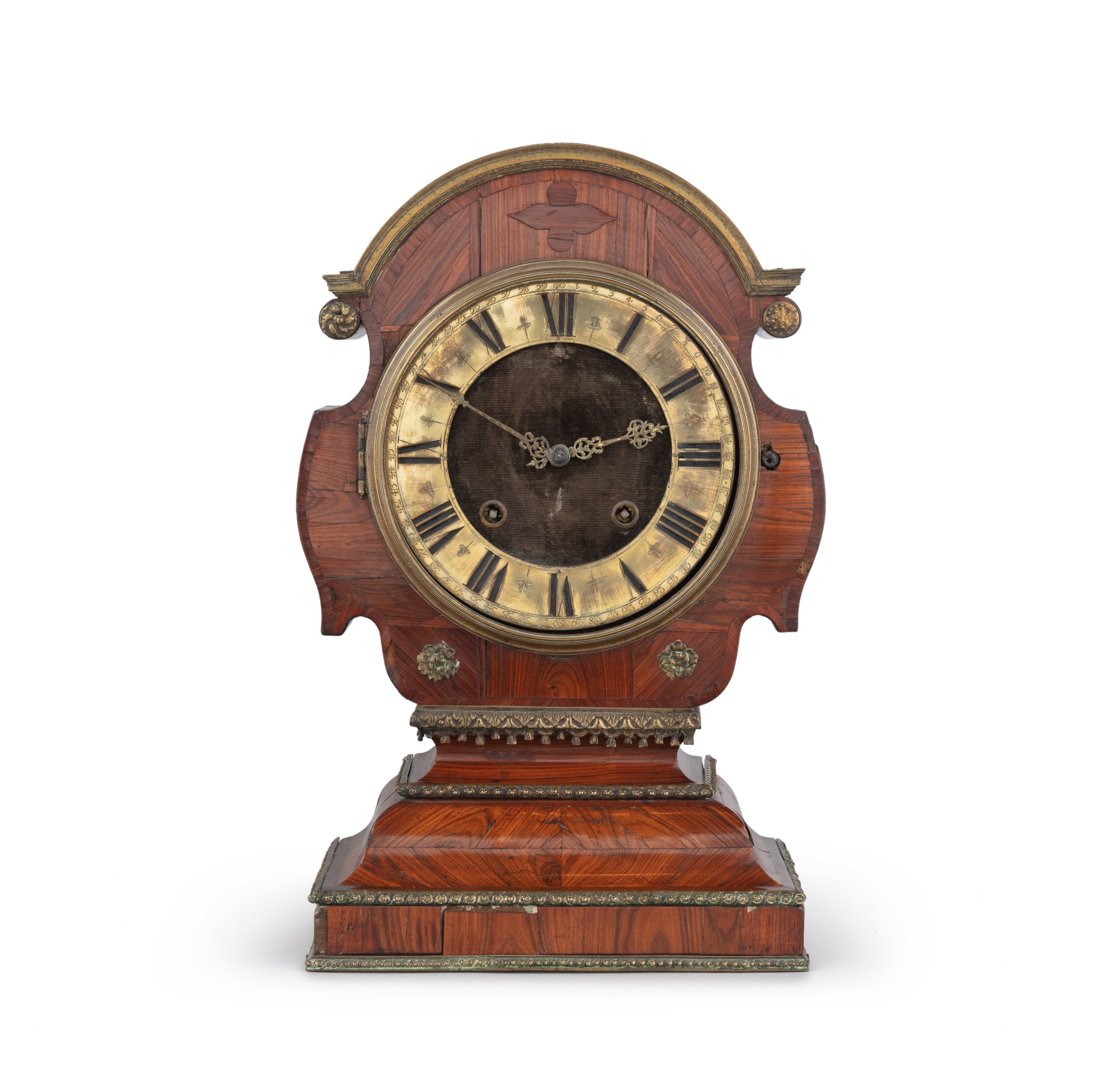 Unknown — Pendule tête de poupée en placage de bois de violette et d'amarante, bonze doré, Régence, vers 1720