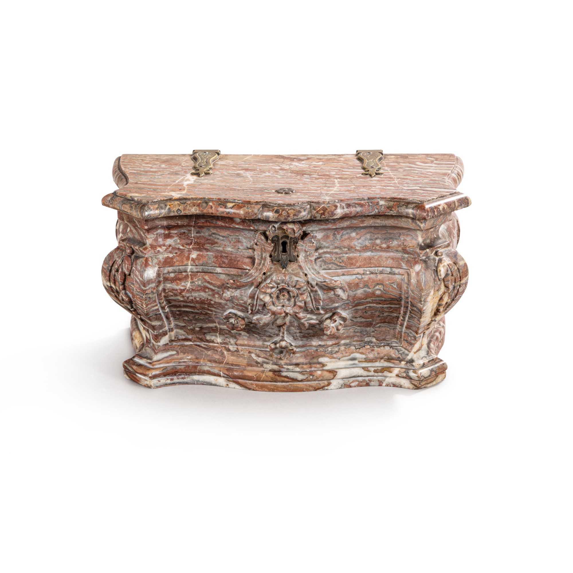 A marble and gilt-bronze tobacco box, France 18th century — Cave à tabac en marbre et bronze doré, France, XVIIIe siècle Cave à tabac
