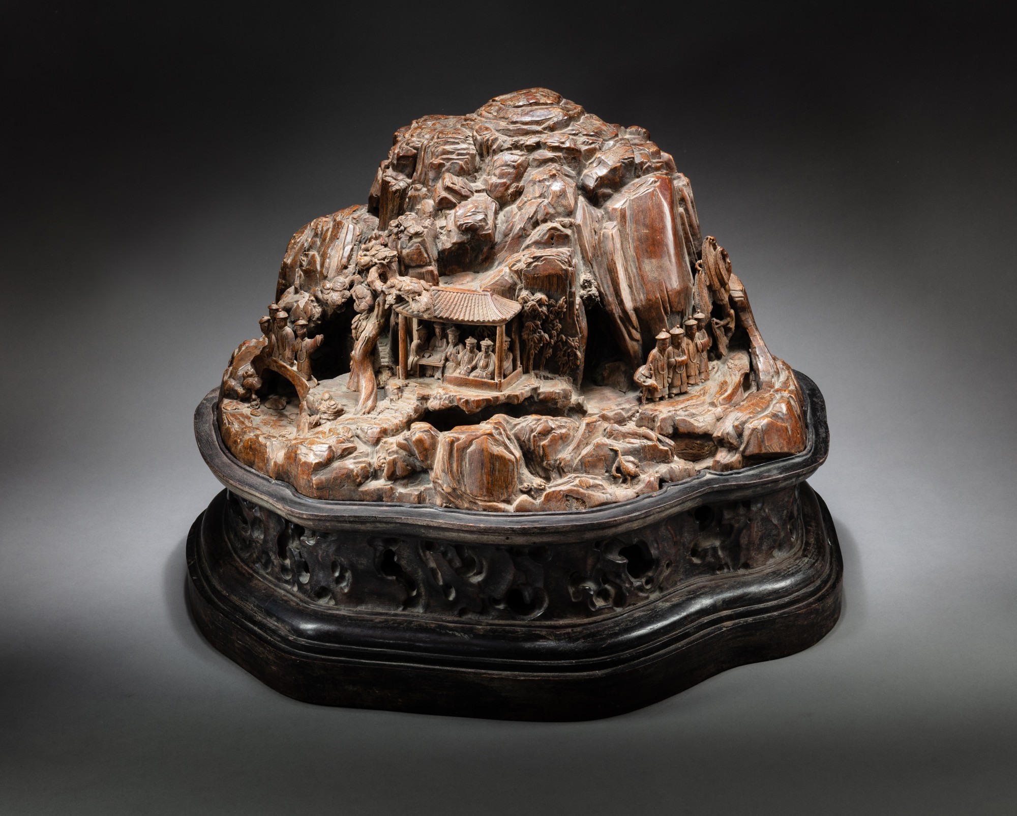 Unknown (Historical) — 清十八至十九世紀 硬木嵌沉香木人物故事大山子