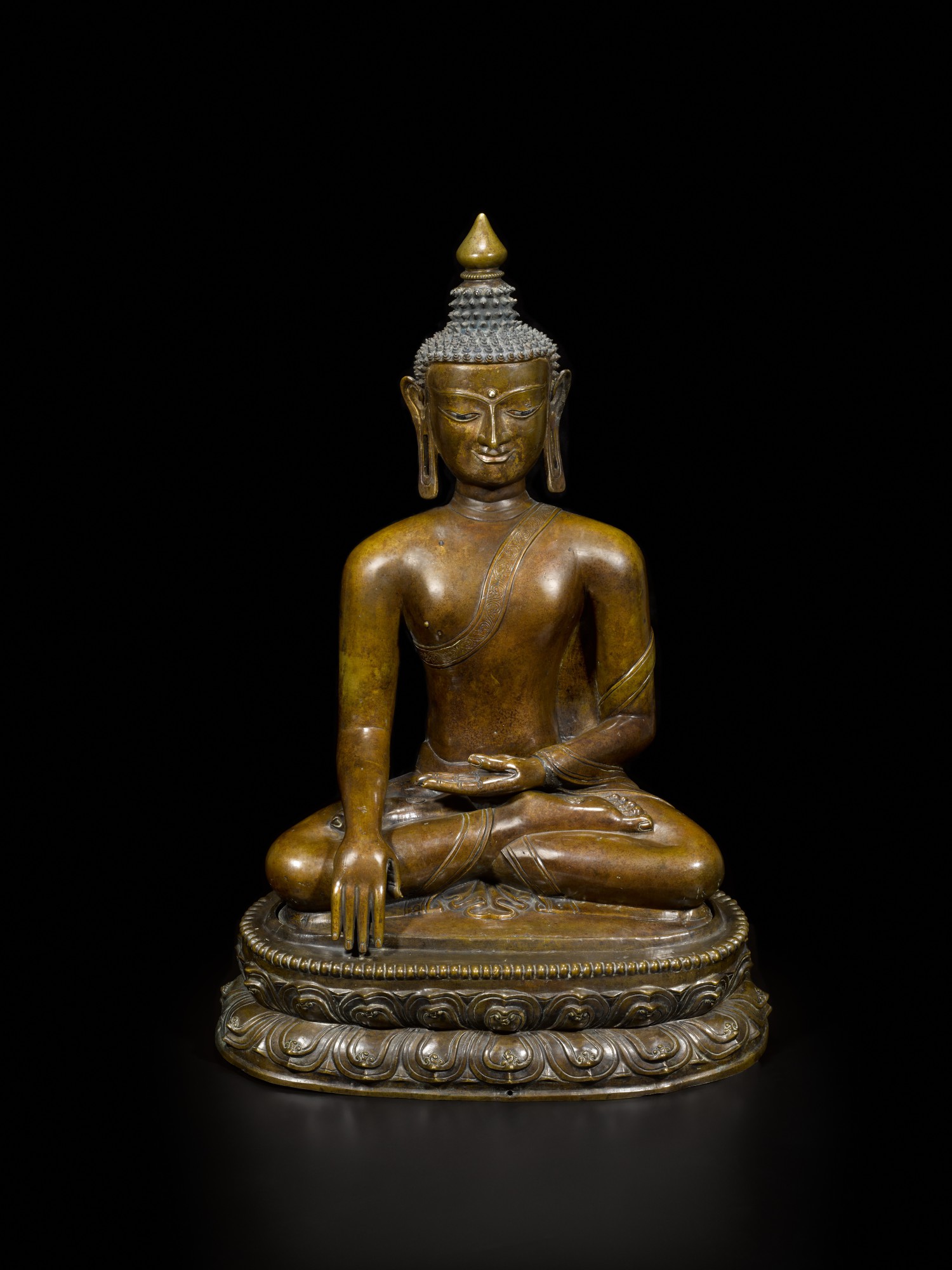 Unknown — 西藏 約十三世紀 銅合金錯銀銅釋迦牟尼佛坐像