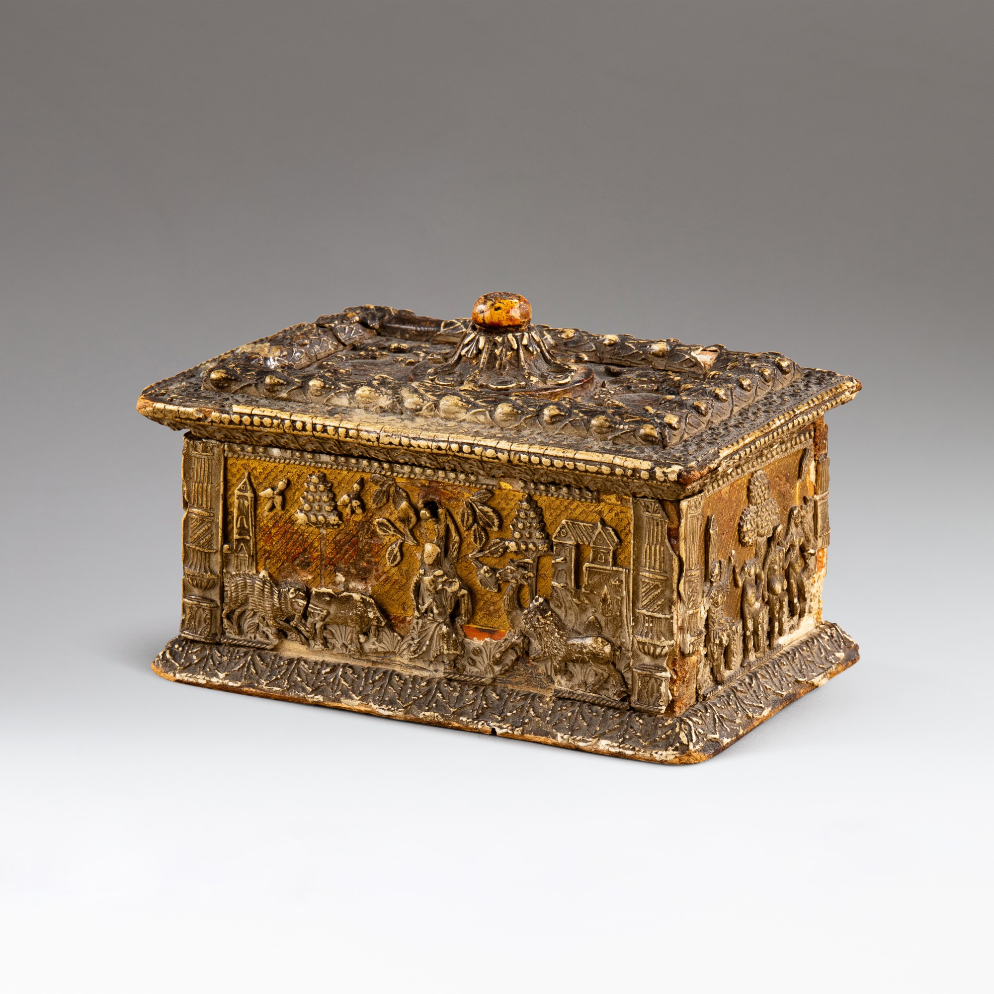 North Italian, Ferrara, late 15th/early 16th century — Coffret a pastiglia