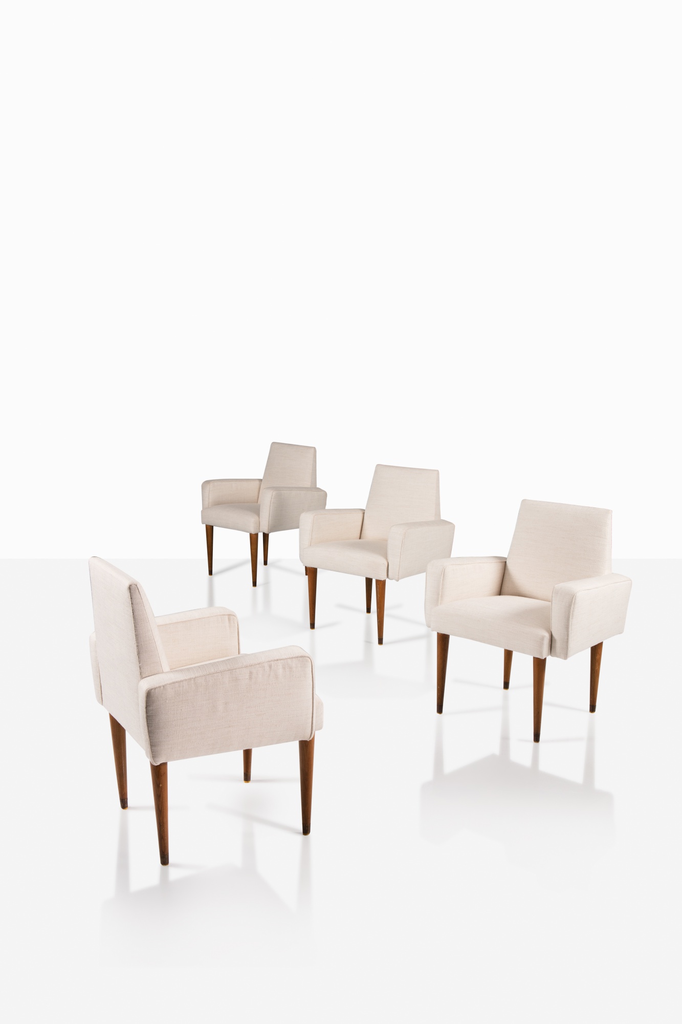 Jean Royère — Suite de quatre fauteuils