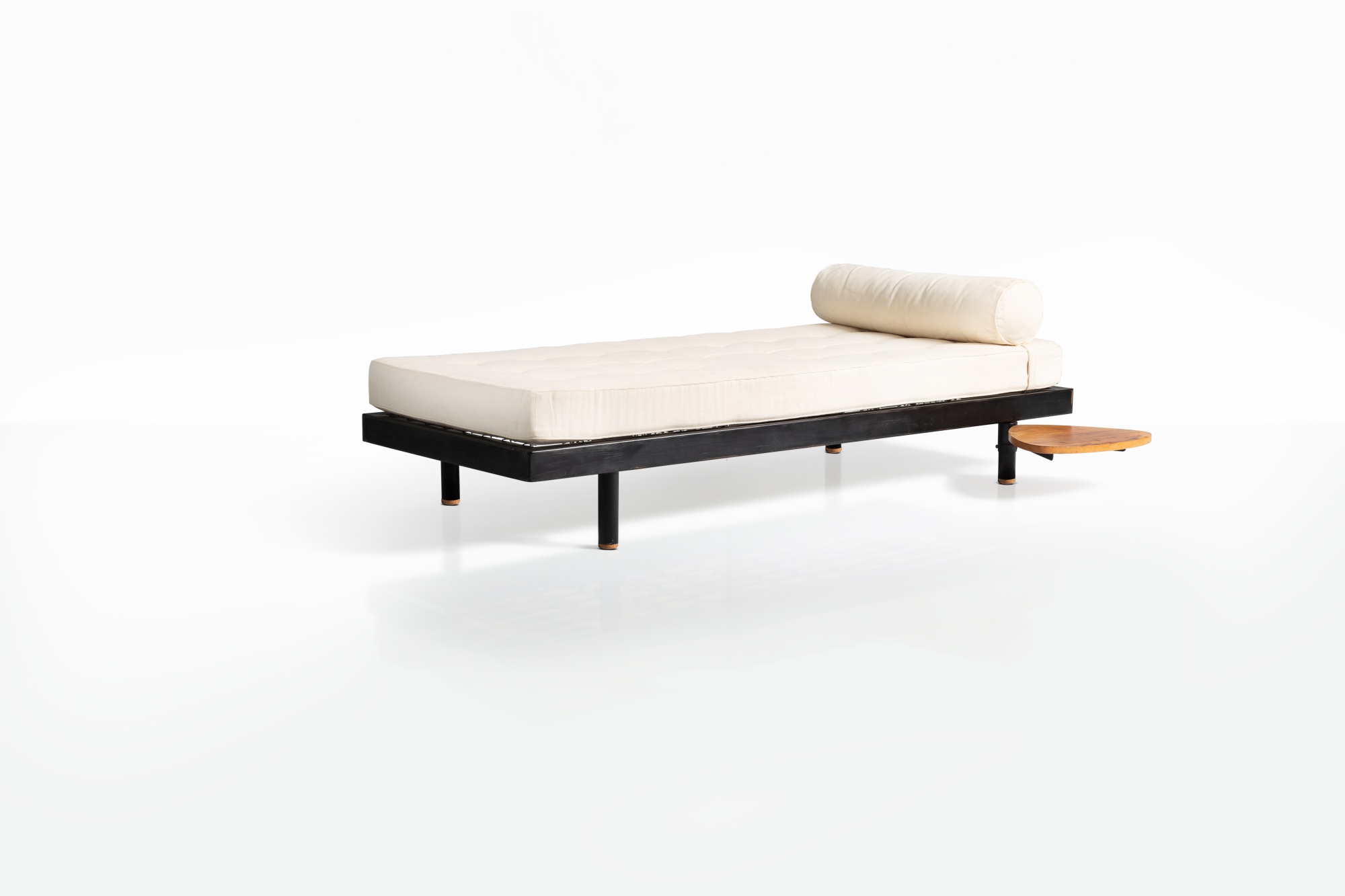 Jean Prouvé — Lit SCAL n°450 à tablette pivotante, dit Antony