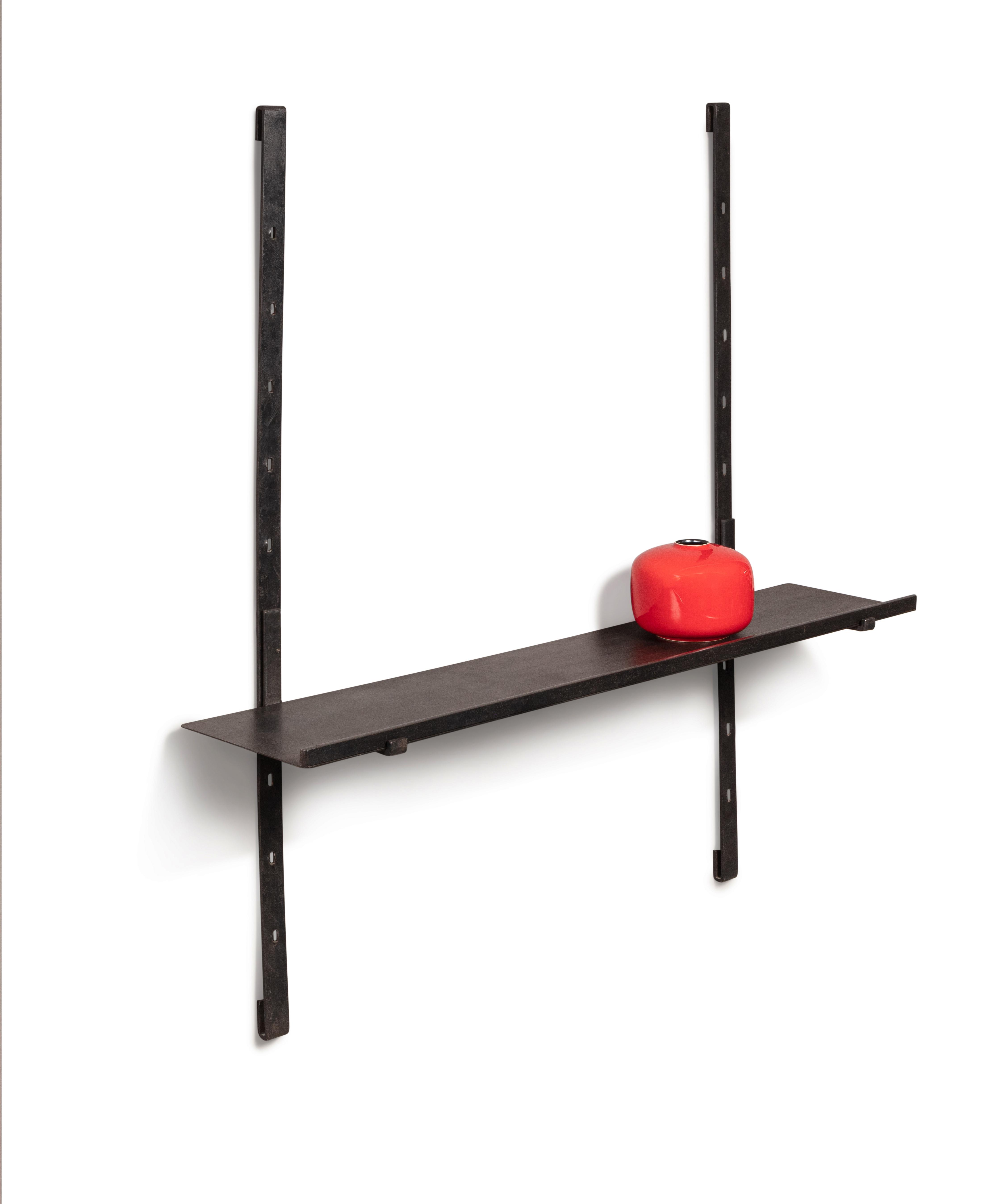 Pierre Chareau — Étagère suspendue PD 698