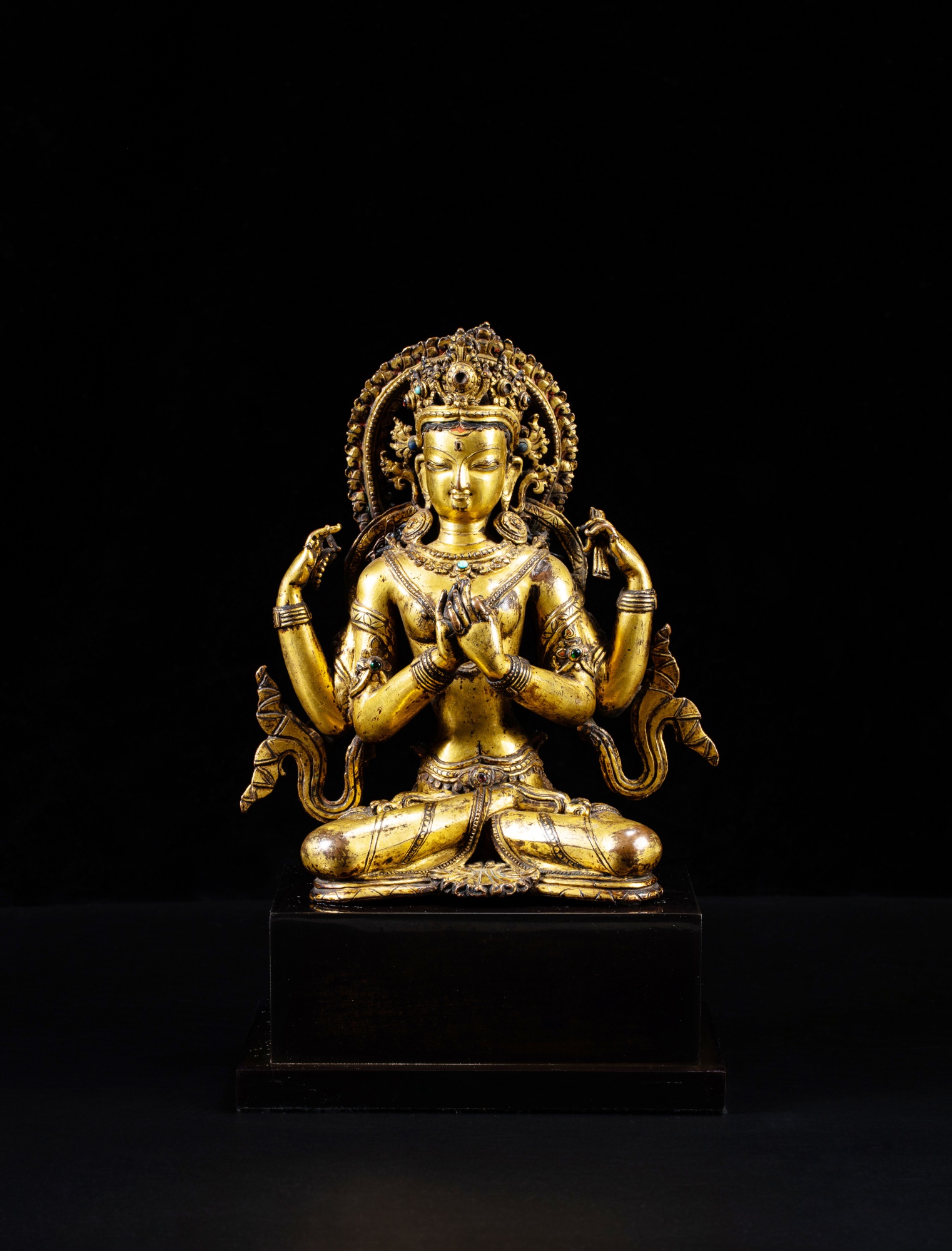 Unknown — 尼泊爾 十六世紀 銅鎏金般若佛母坐像