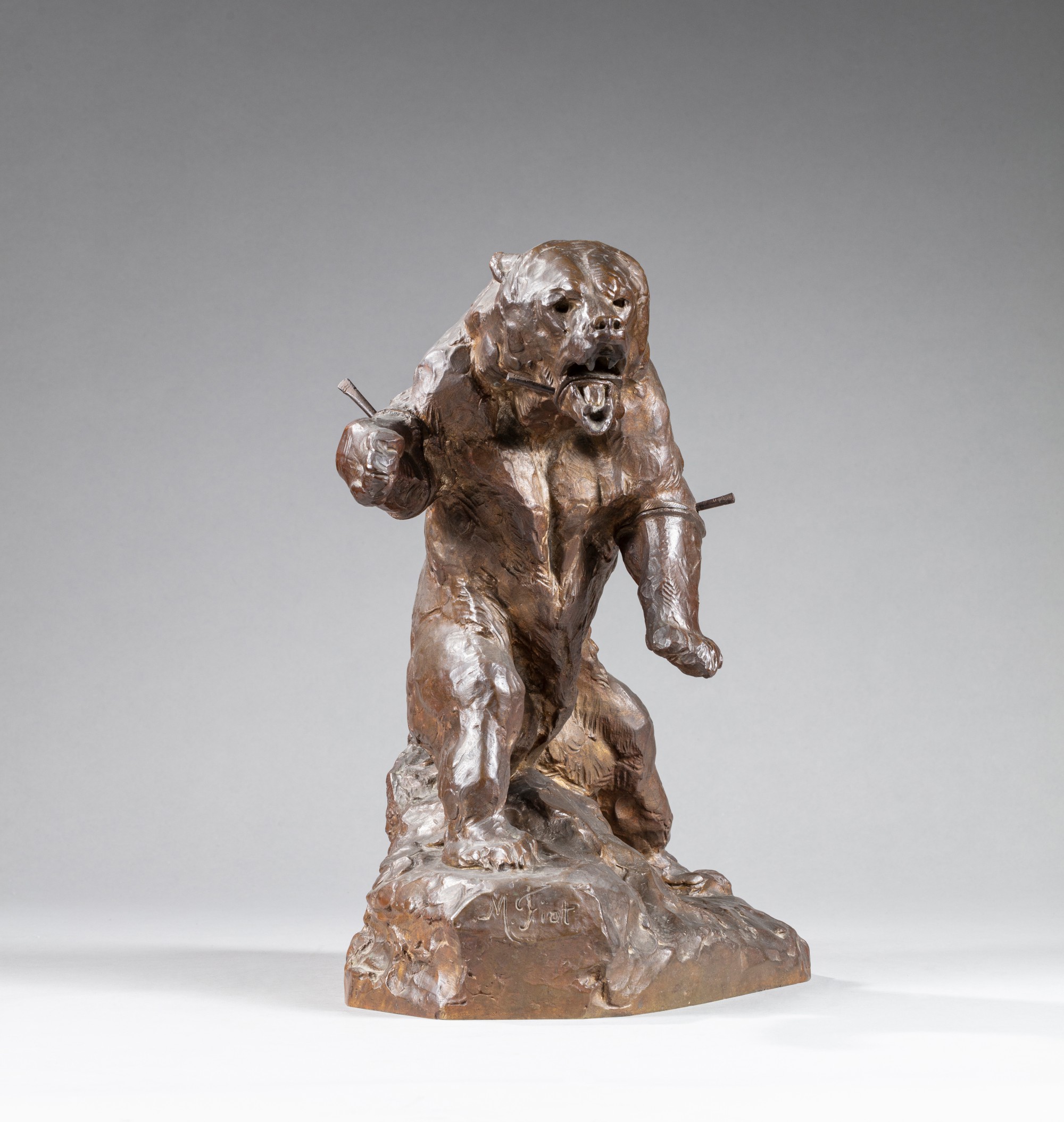 Maximilien-Louis Fiot — Ours debout (Standing Bear)