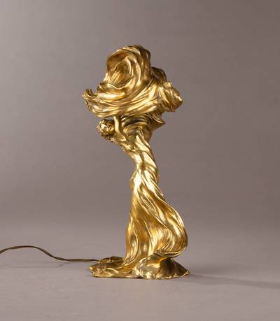 Loïe Fuller (cambrée en arrière)