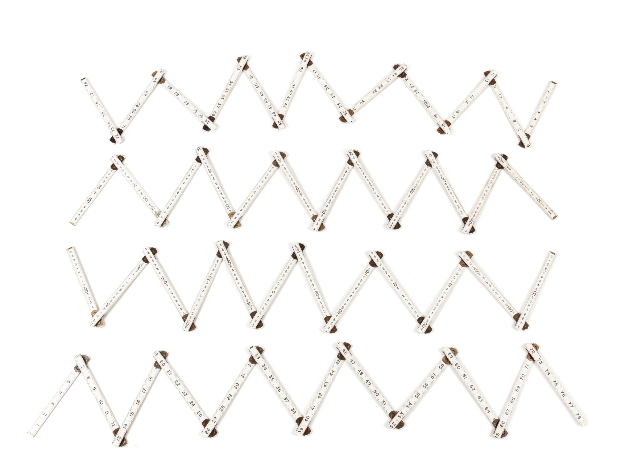 Cildo Meireles — 4 Fontes carpenter Meters