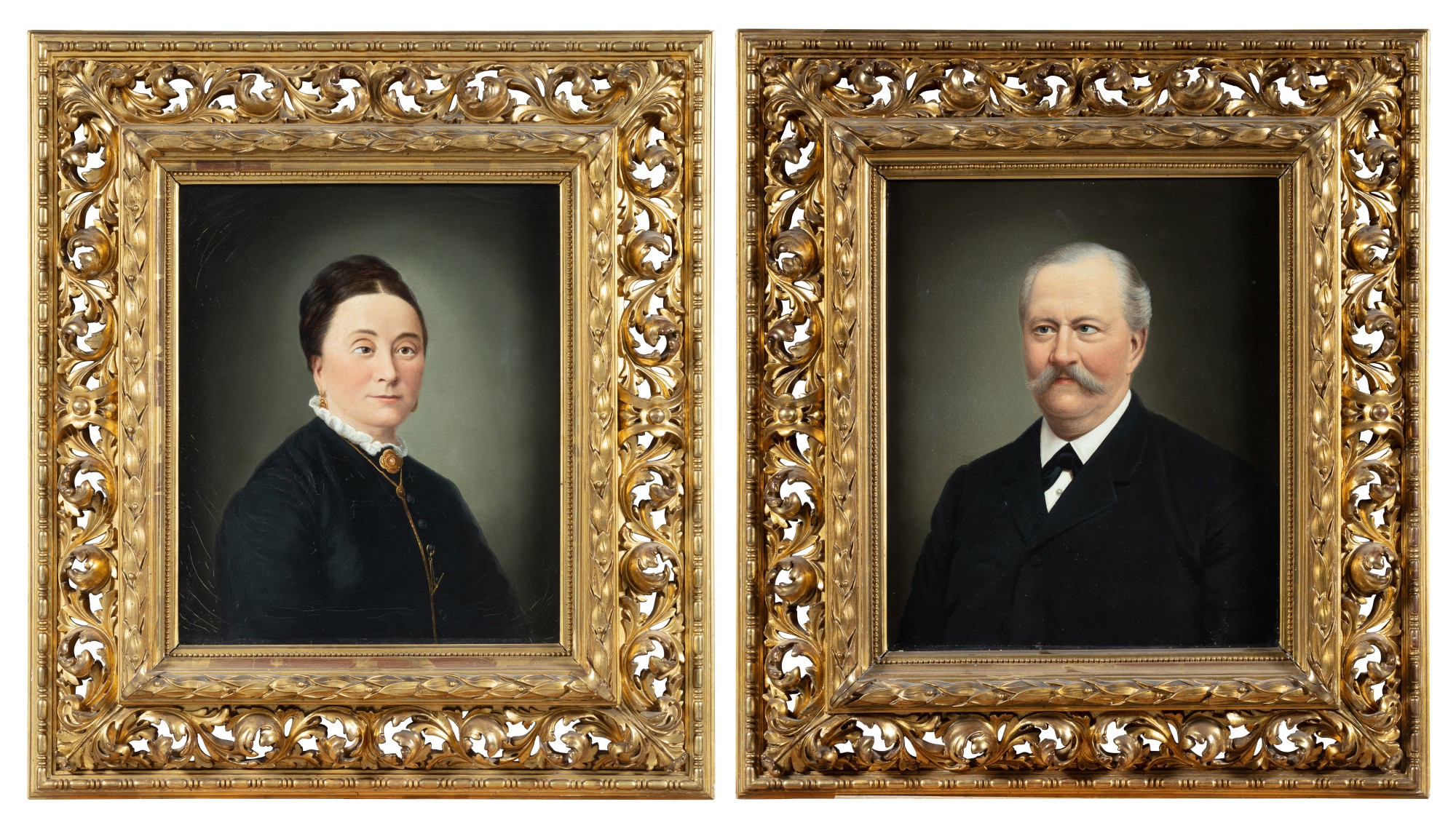 Hans-Peter Feldmann — Old Portraits with Crossed Eyes (Diptych)