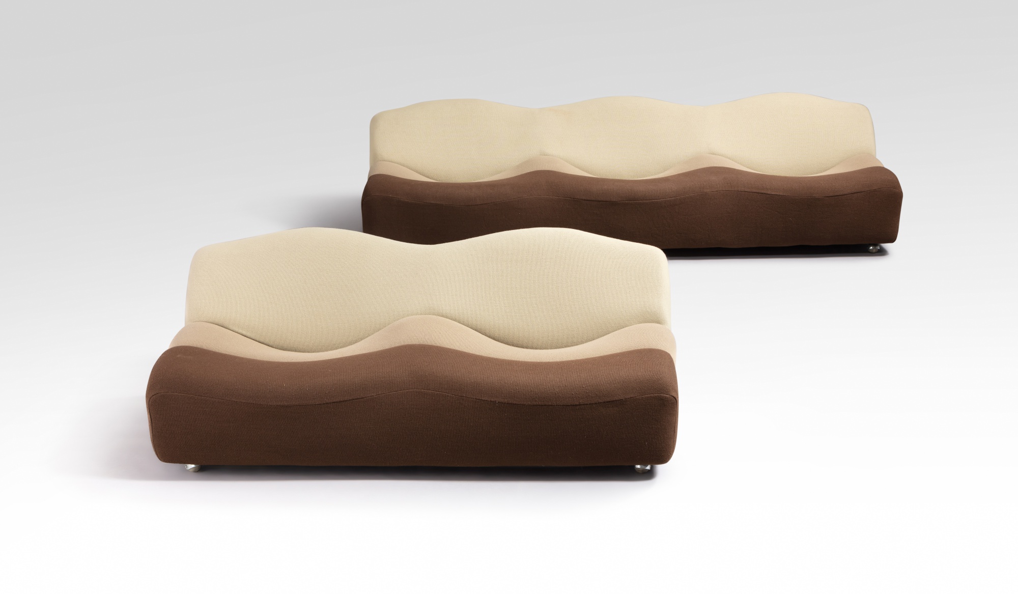 Deux Canapés ABCD, modèles F262 et F263