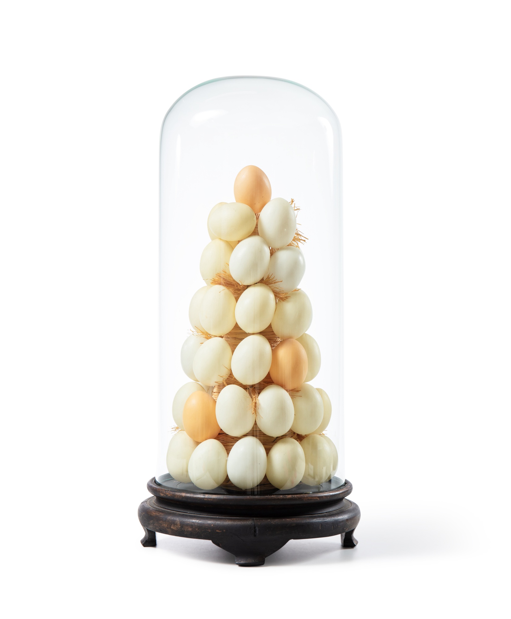 Marcel Broodthaers — Pyramide d'Oeufs