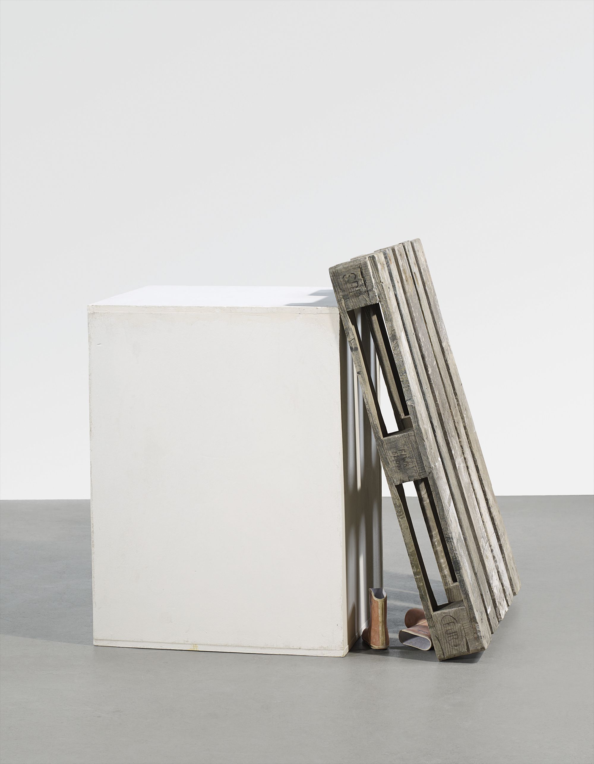 Peter Fischli — rubber, polyurethane paint and pedestal