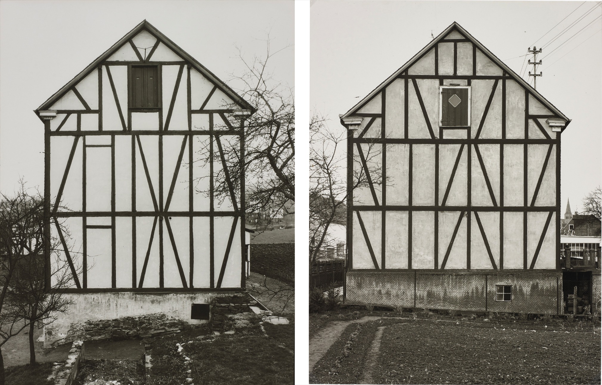 Bernd and Hilla Becher — Fachwerkhäuser des Siegener Industriegebiets