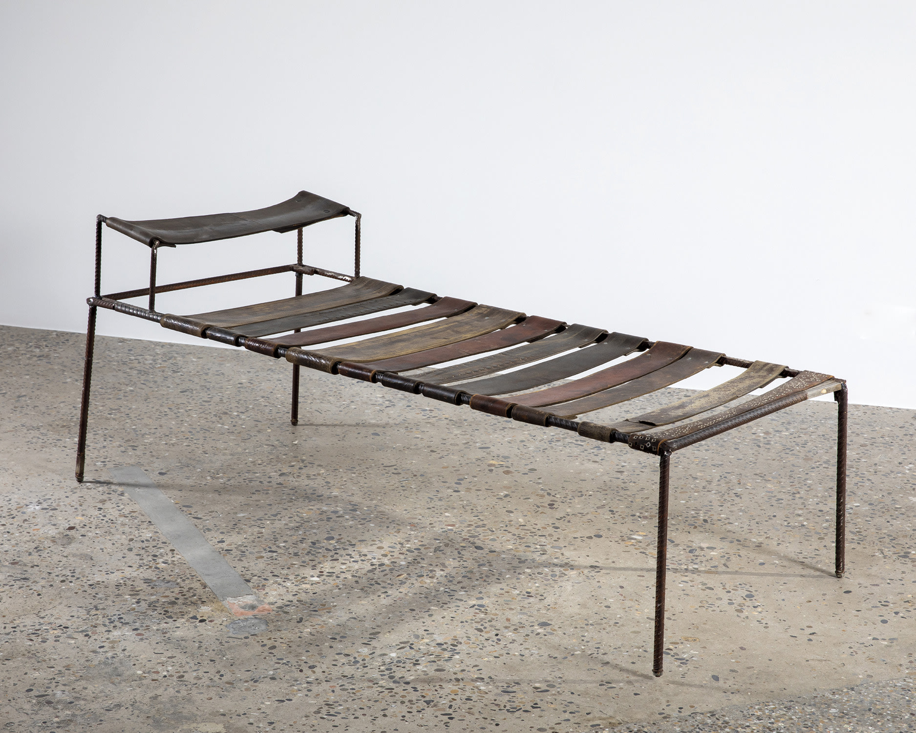 Franz West — o.T. (Liege)