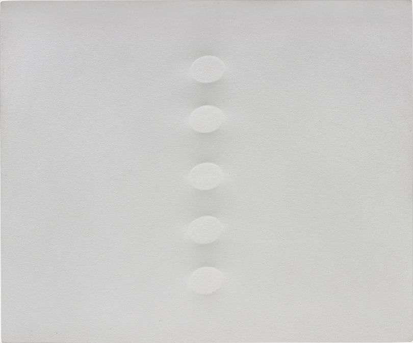 Turi Simeti — Cinque Ovali Bianchi