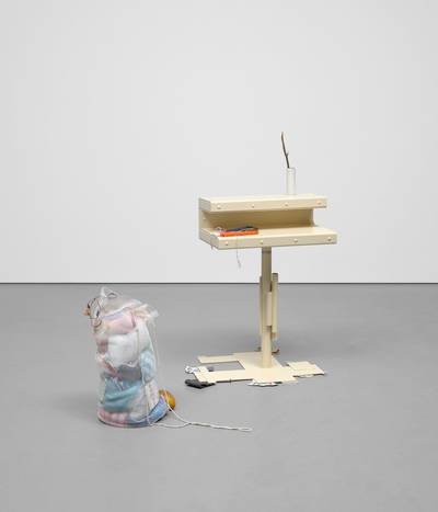 A face the same colour as your desk