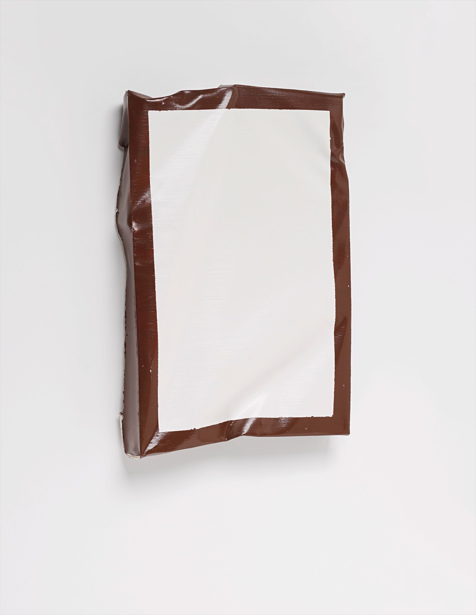 Hung (White/Brown) 3