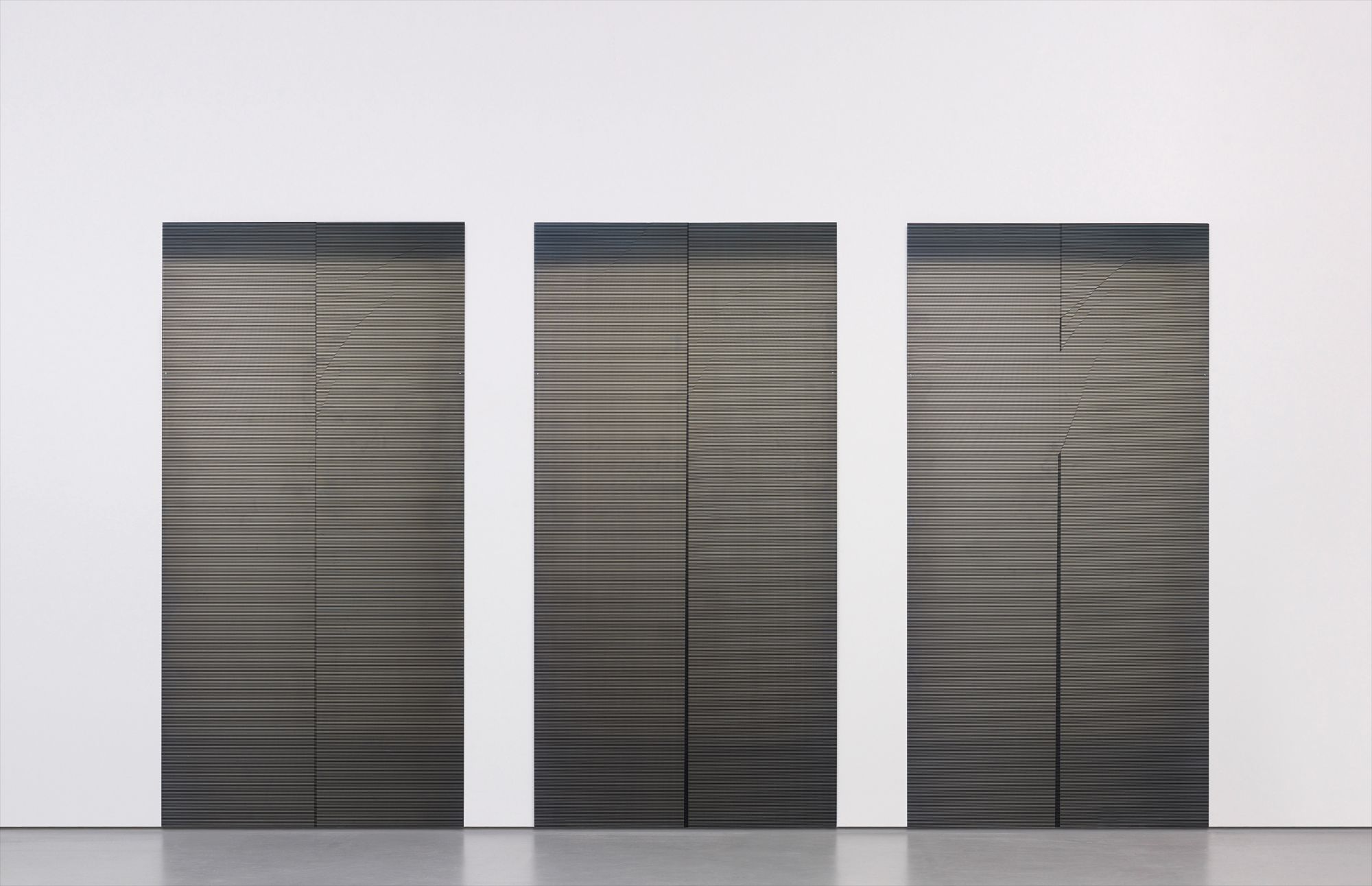 installation dimensions variable