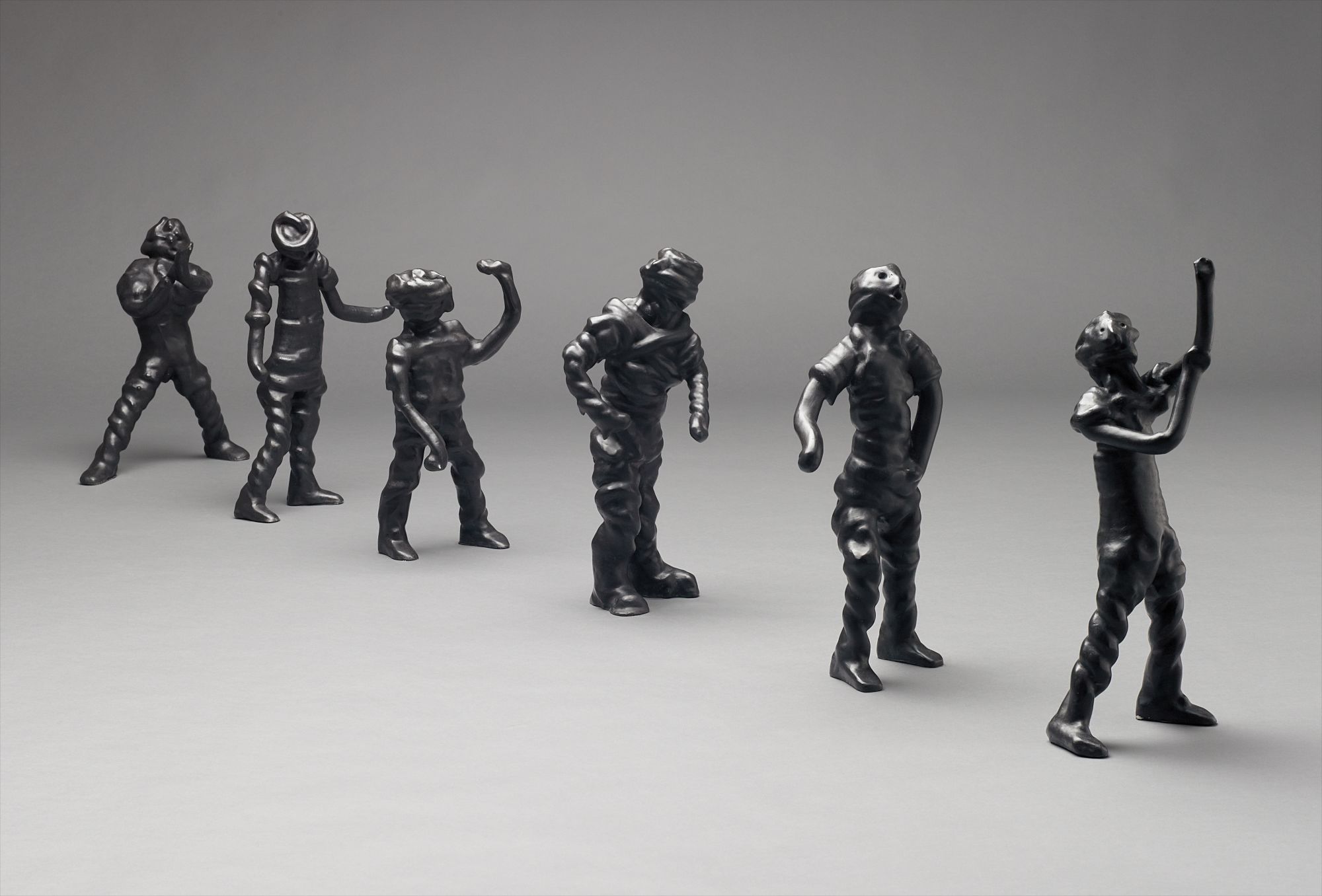 Thomas Schütte — Sechs Geister (Schwartz)