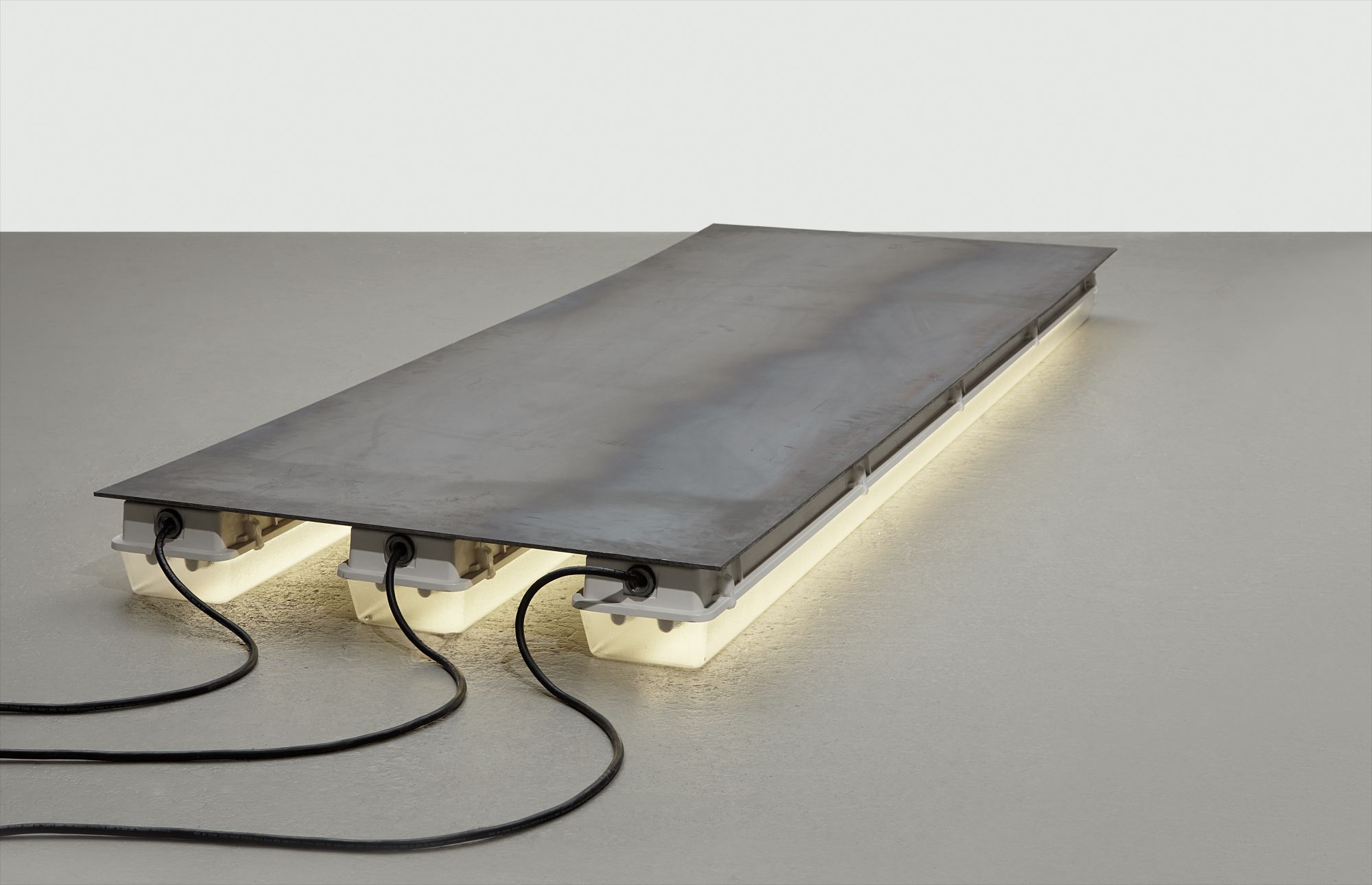 Oscar Tuazon — I gave my name to it