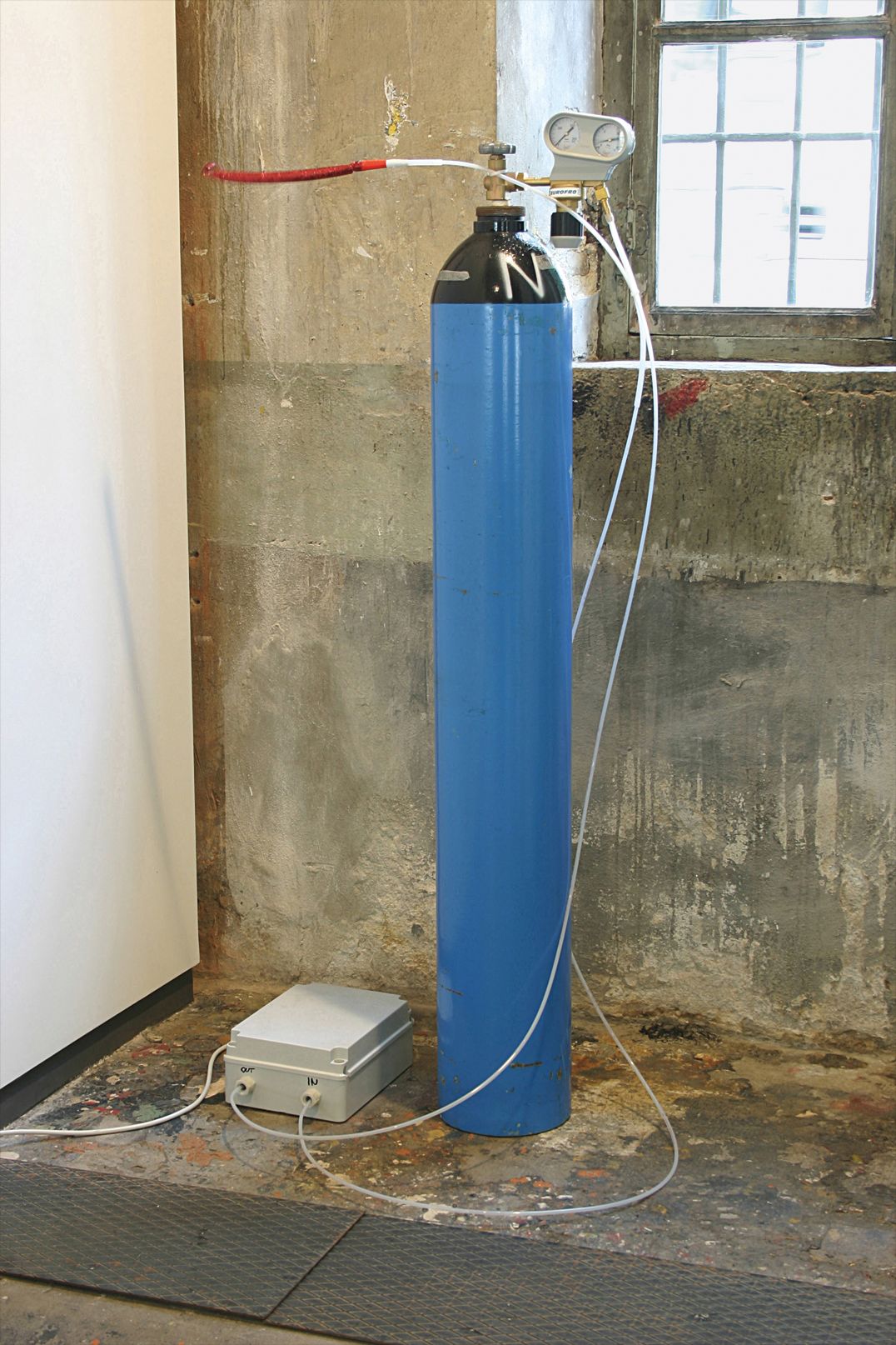 Lara Favaretto — Twistle