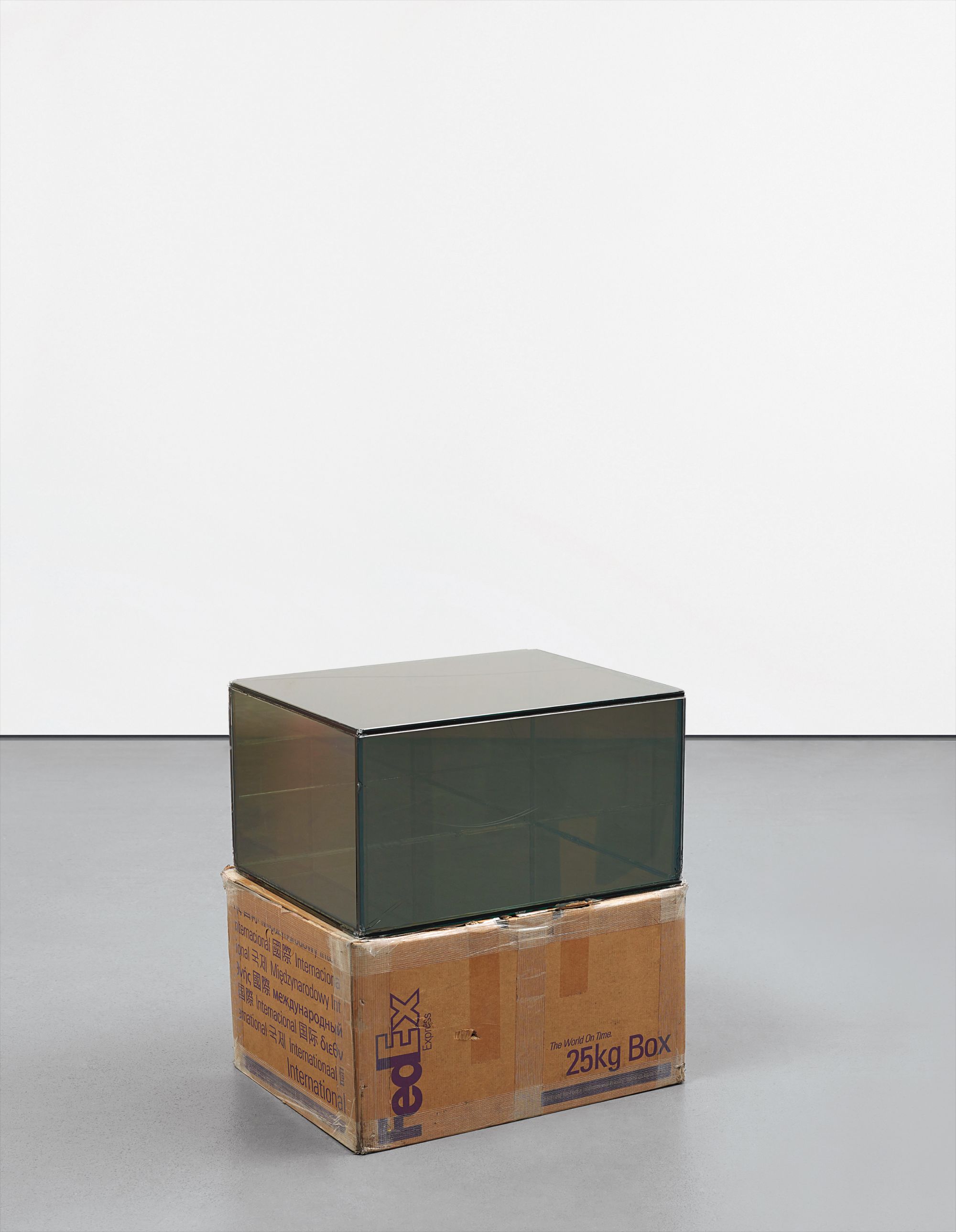 Fedex 25 kg Box, 2006 FedEx 149802 REV 9/06 MP, International Priority Los Angeles to Hounslow (Tracking No. 797888625860), February 12, 2014