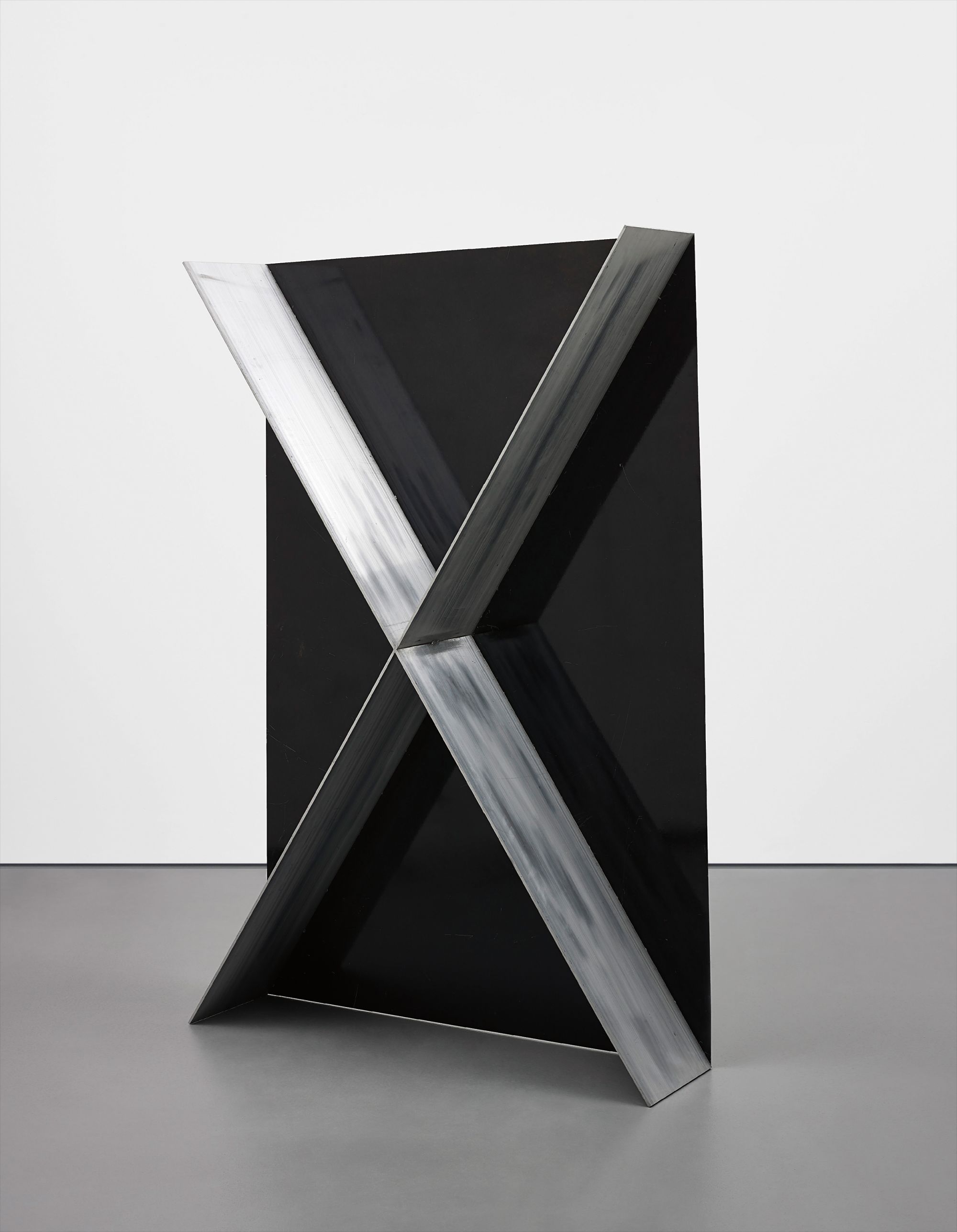 Oscar Tuazon — Las Vegas