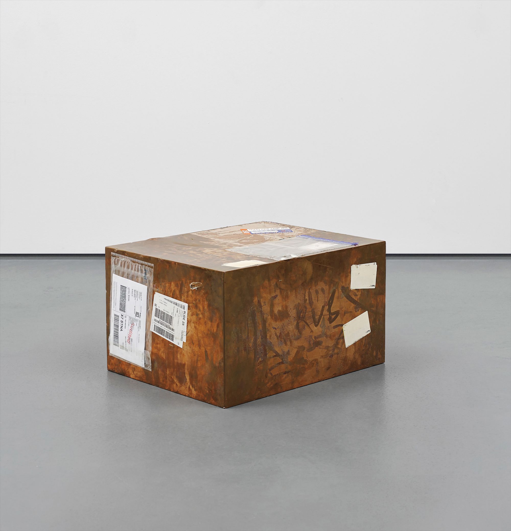 Walead Beshty — FedEx Large Kraft Box 2004 FEDEX 155143, #875468976062; Delray Beach FL-London (Tracking No. 7981 8859 0045)