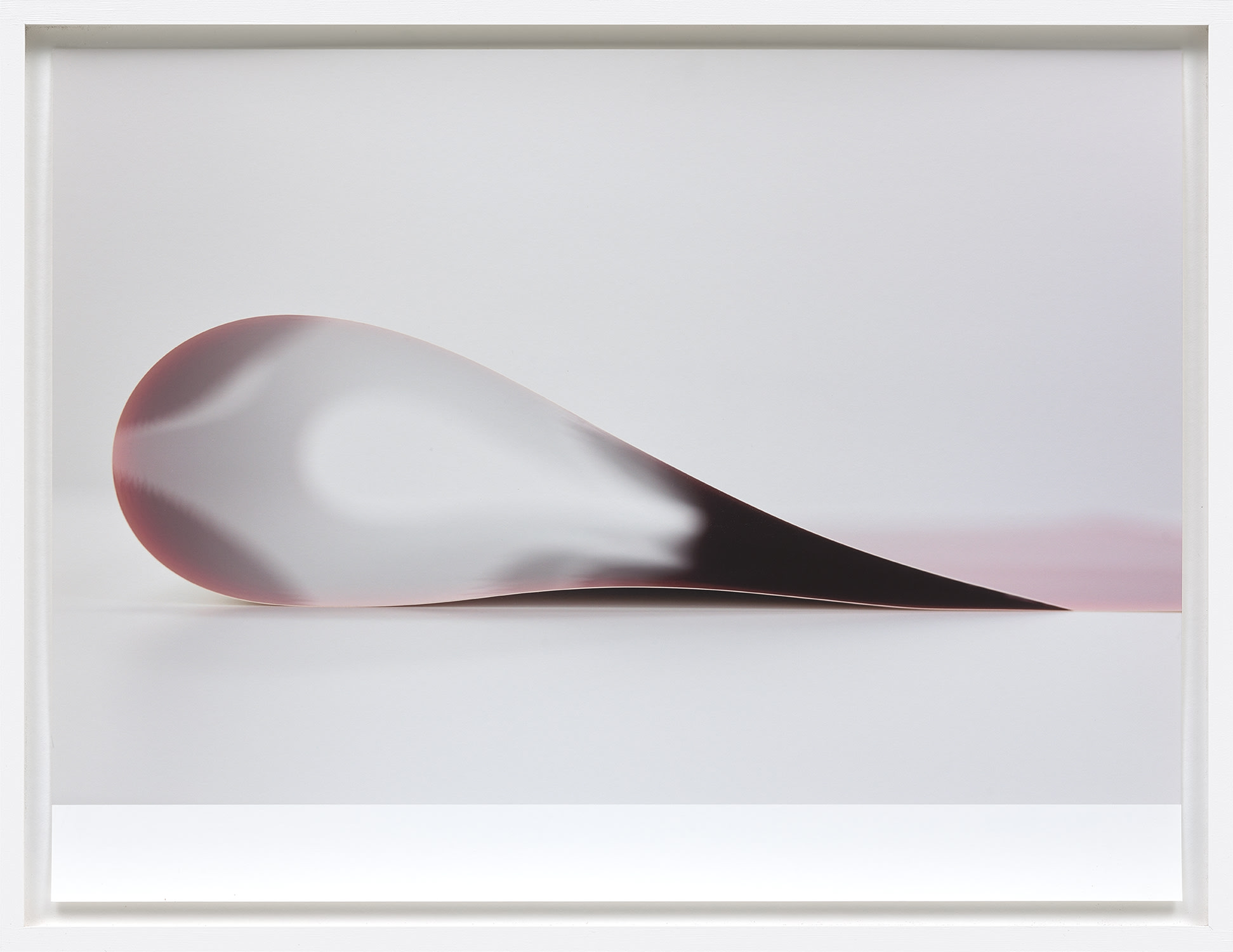 Wolfgang Tillmans — Paper drop Oranienplatz, c