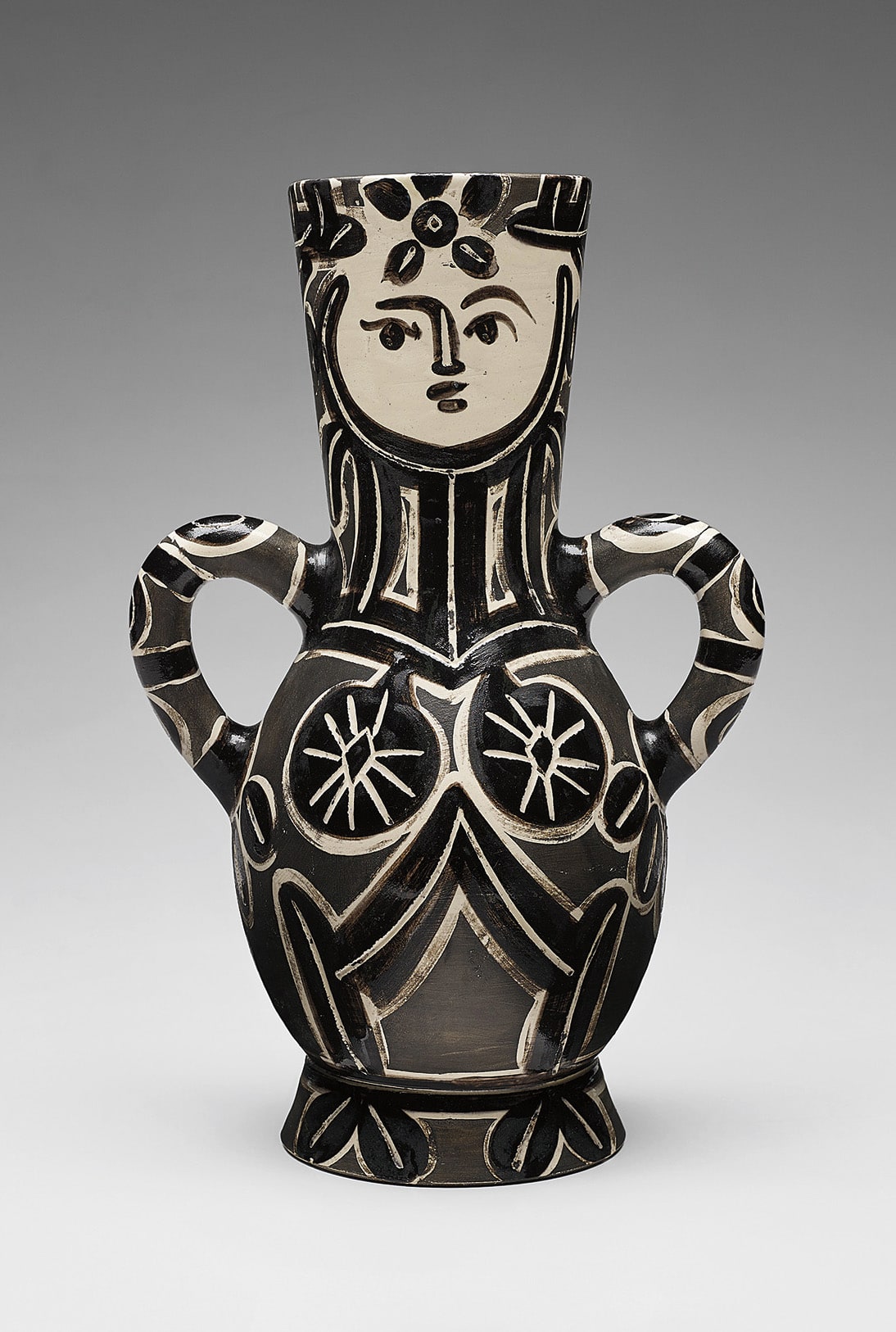 Pablo Picasso — Vase deux anses hautes (Vase with Two High Handles, The Queen)