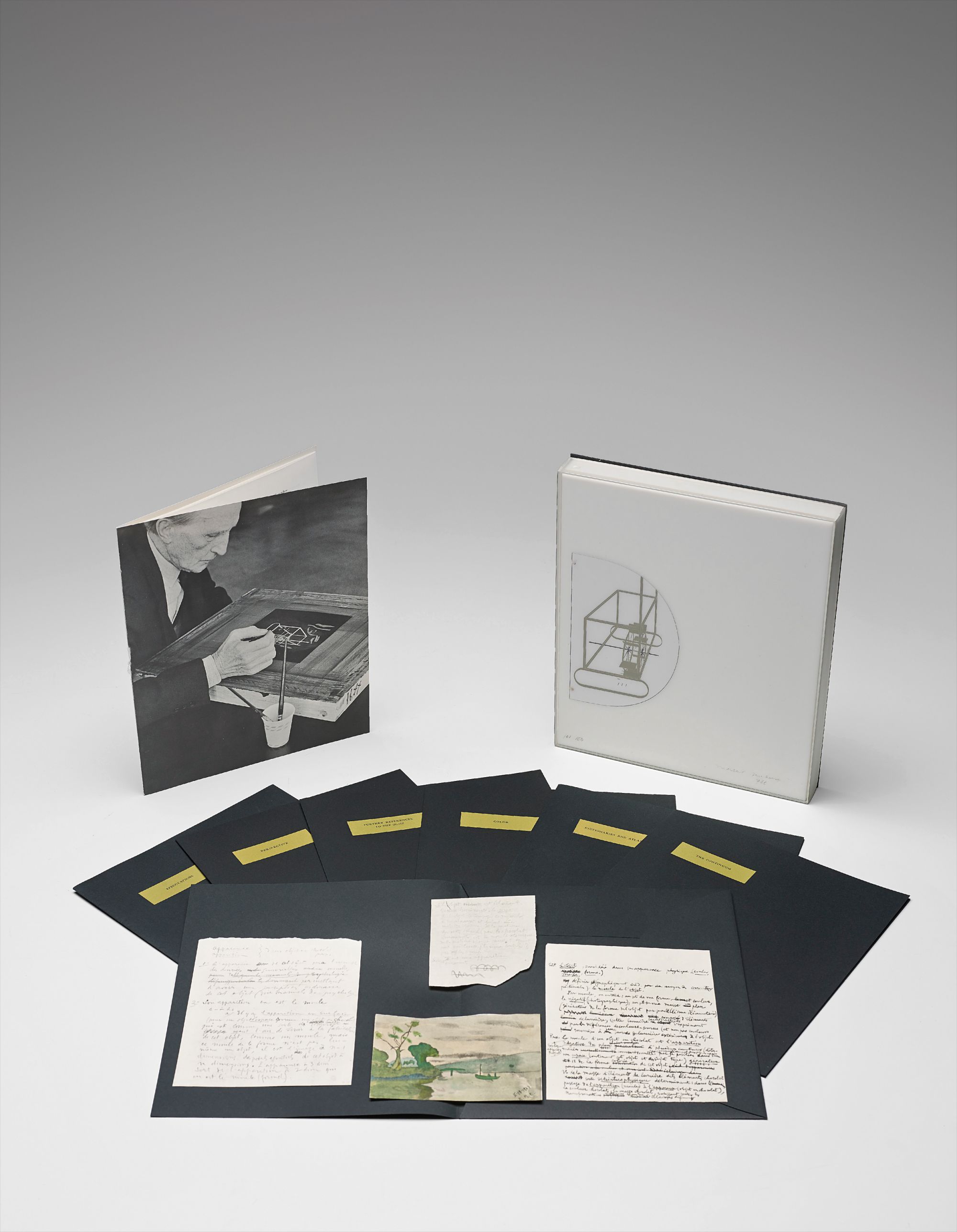 À L’Infinitif (The White Box)